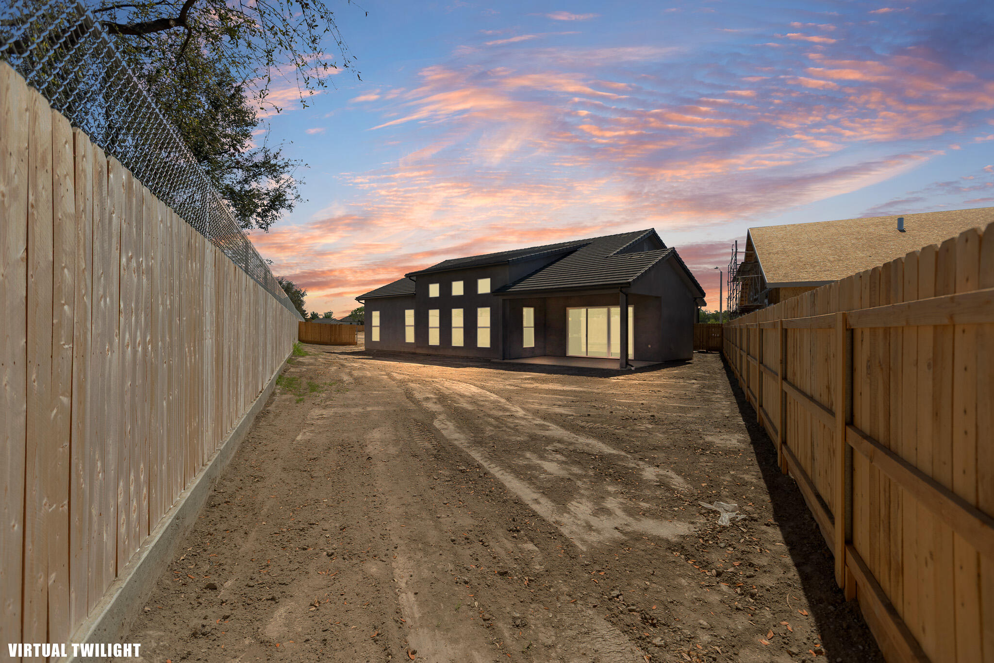 2838 Hidden Cove, Tulare, CA 93274