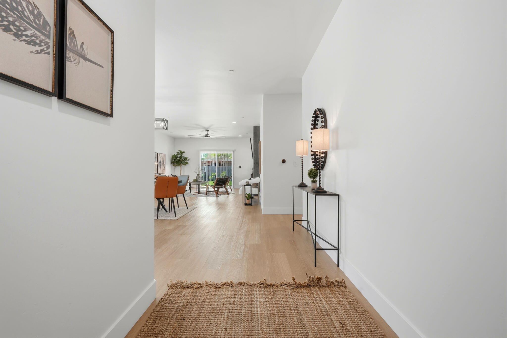 1370 Meadow Ave, Exeter, CA 93221