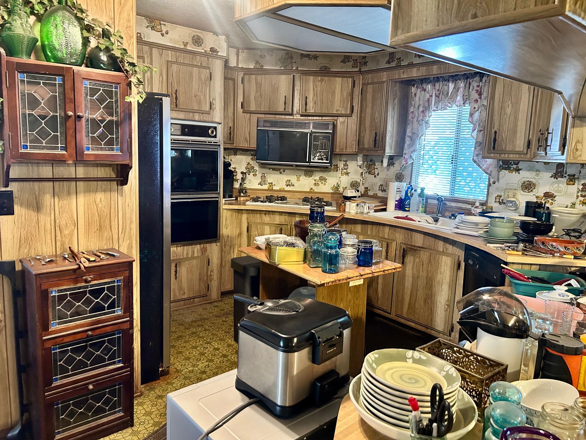 314 N Albert Ave #80, Exeter, CA 93221