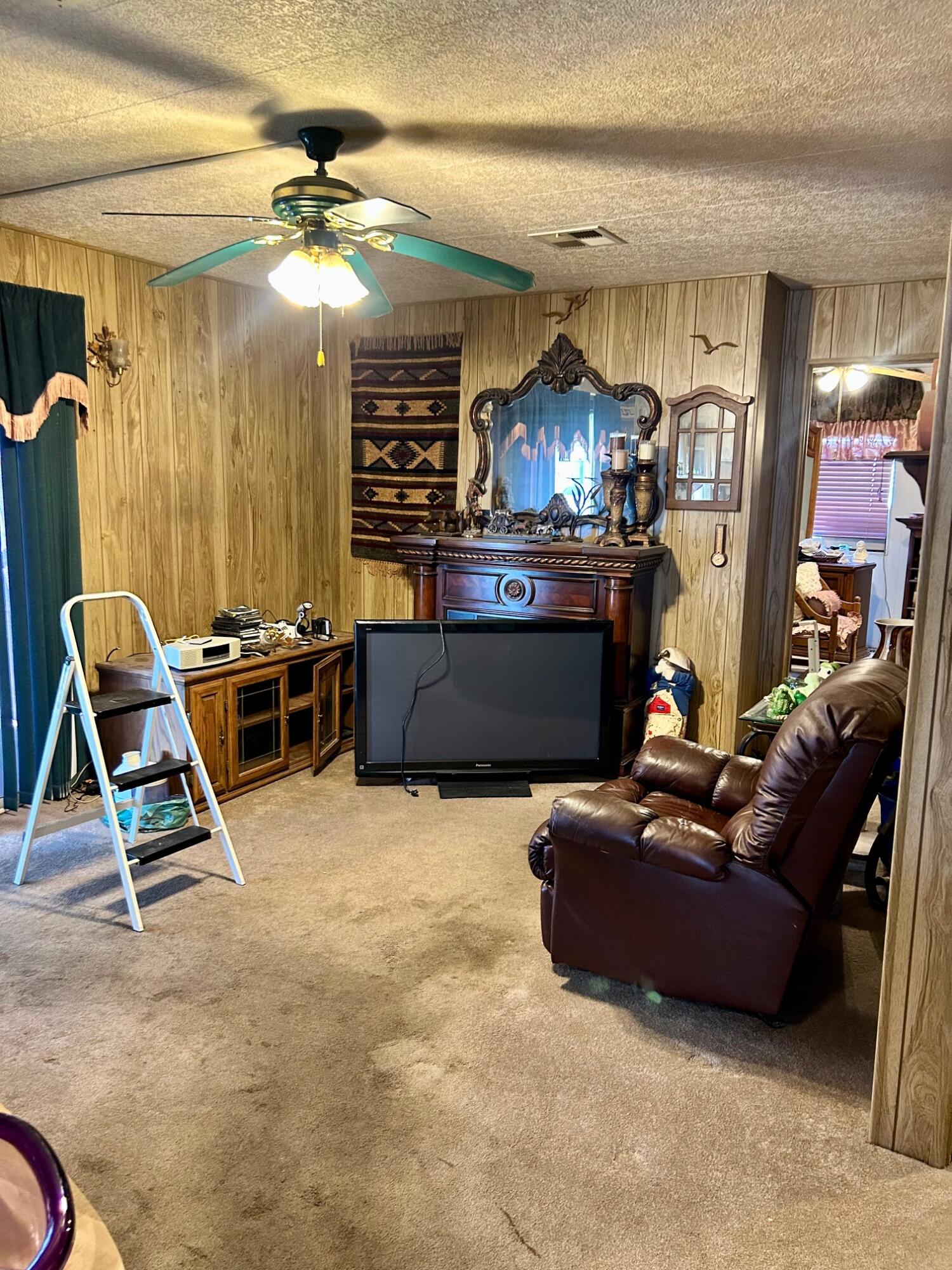 314 N Albert Ave #80, Exeter, CA 93221