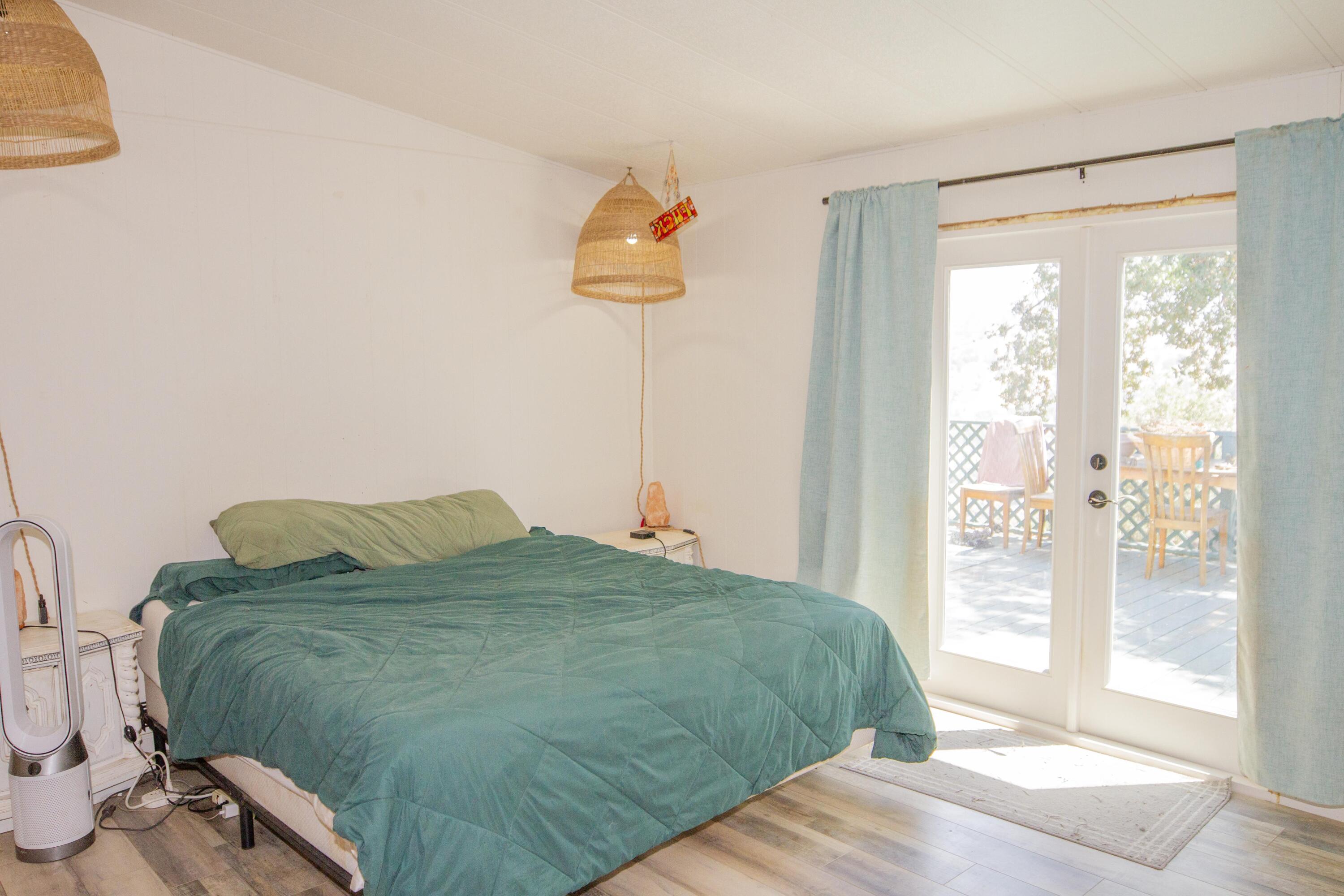 35032 George Smith Rd, Yokuts Valley, CA 93675