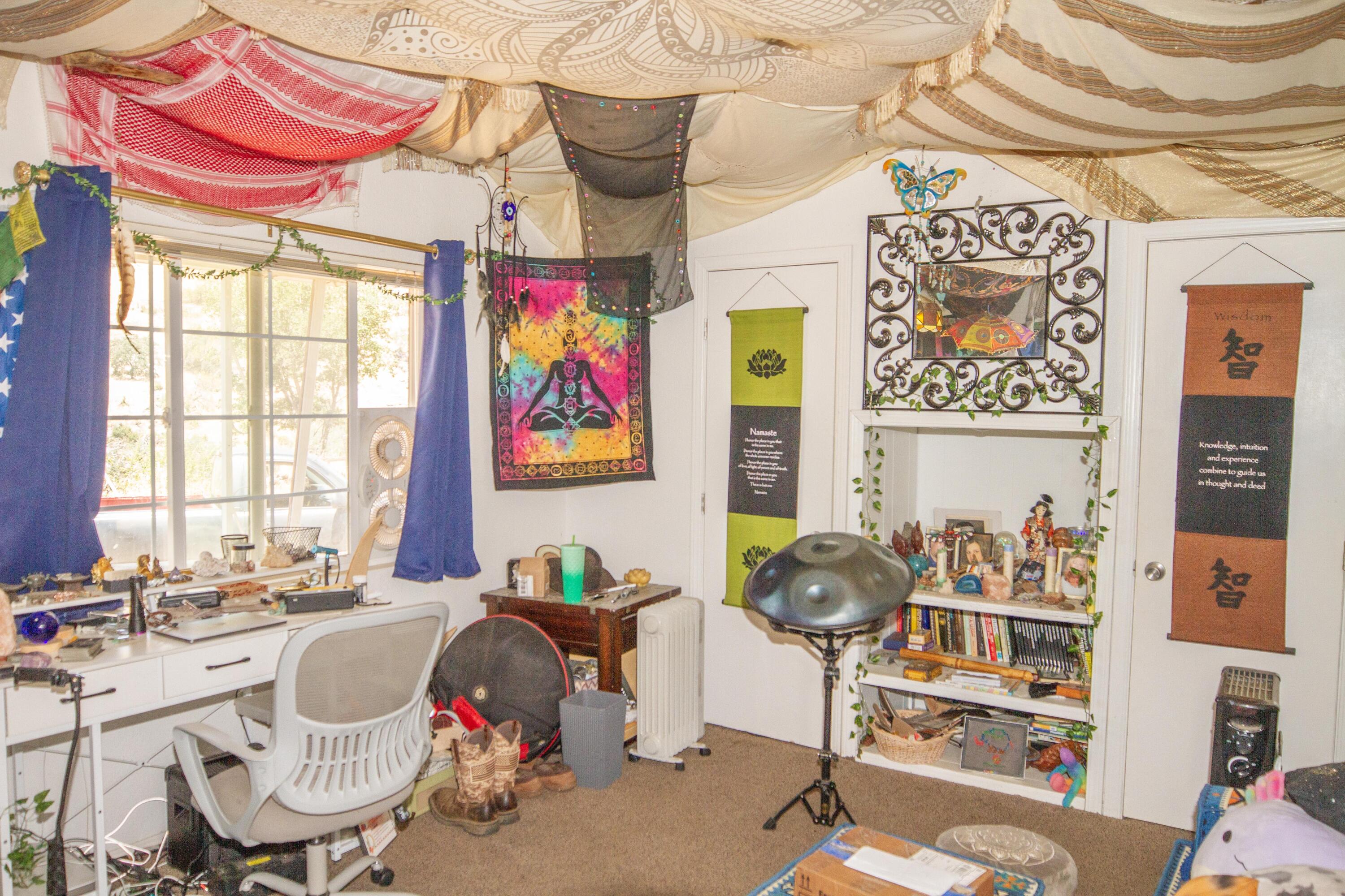 35032 George Smith Rd, Yokuts Valley, CA 93675