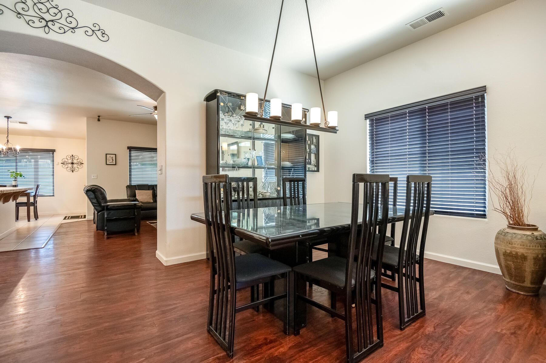 4633 W Cherry Ave, Visalia, CA 93277