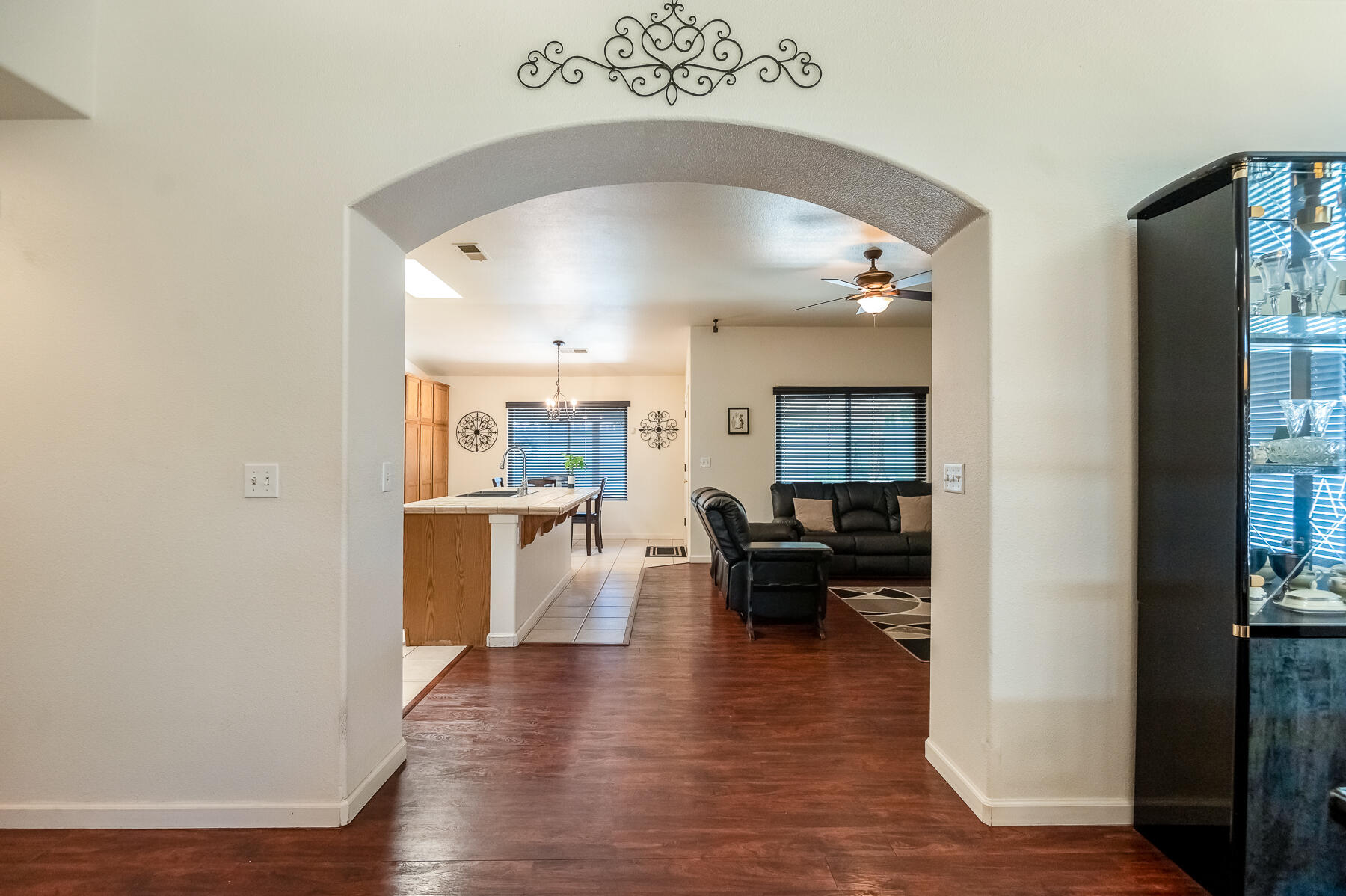 4633 W Cherry Ave, Visalia, CA 93277