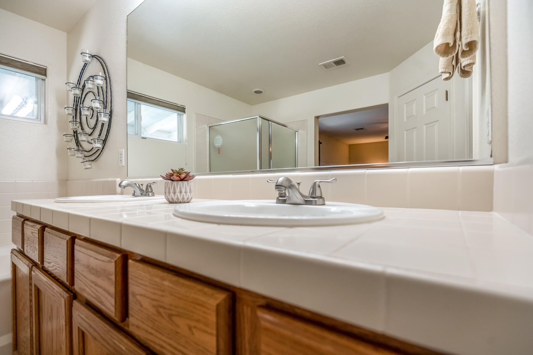 4633 W Cherry Ave, Visalia, CA 93277