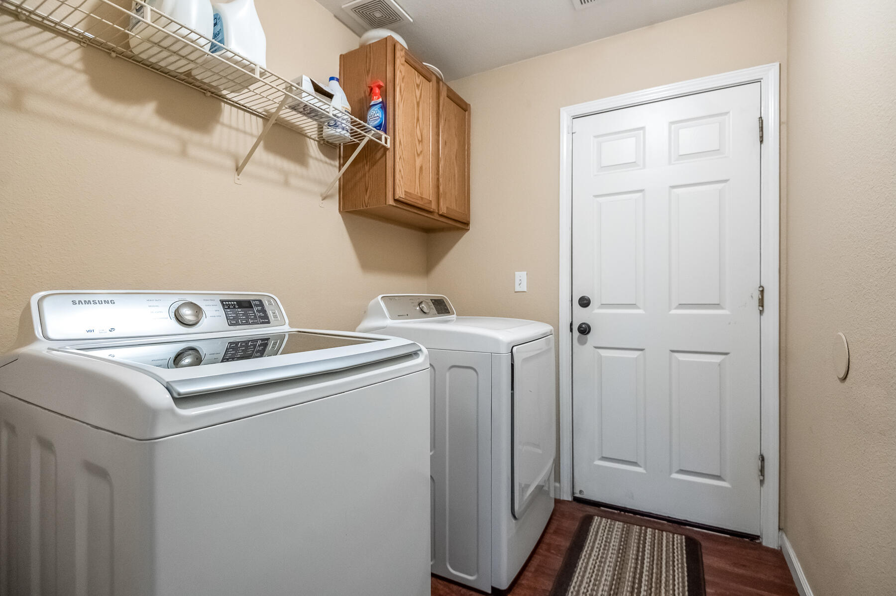 4633 W Cherry Ave, Visalia, CA 93277