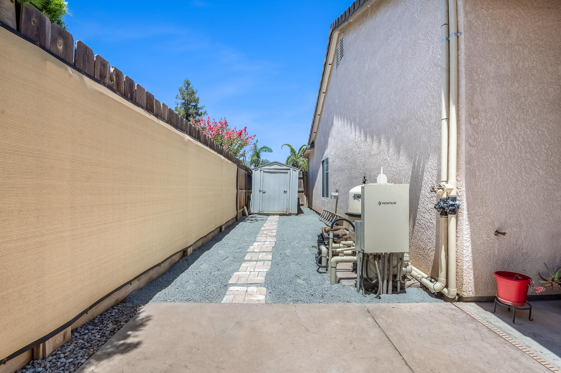 4633 W Cherry Ave, Visalia, CA 93277