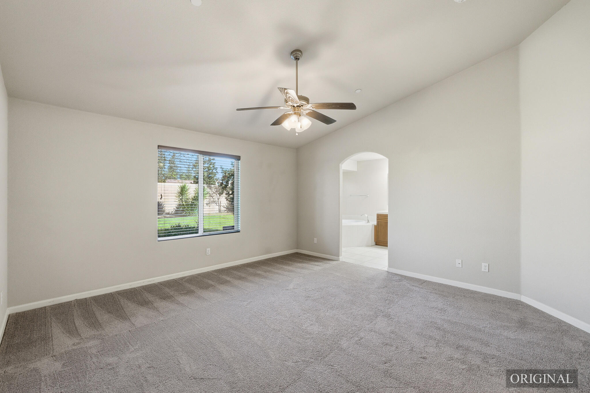 2648 N Vickie St, Visalia, CA 93291