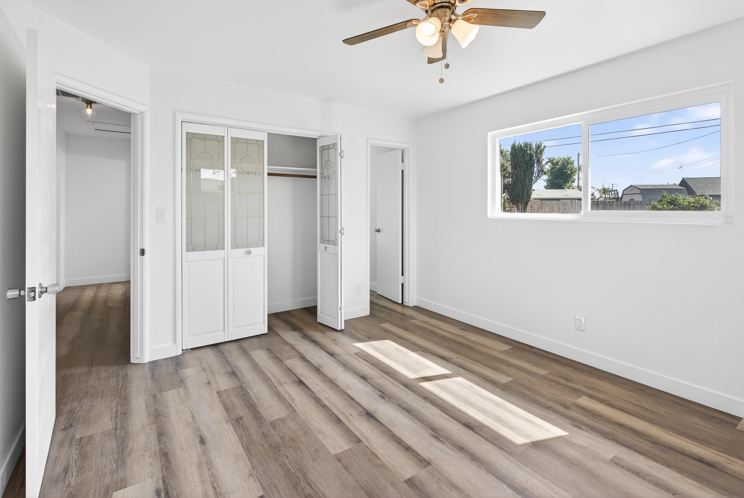 1119 W Dove Dr, Visalia, CA 93291