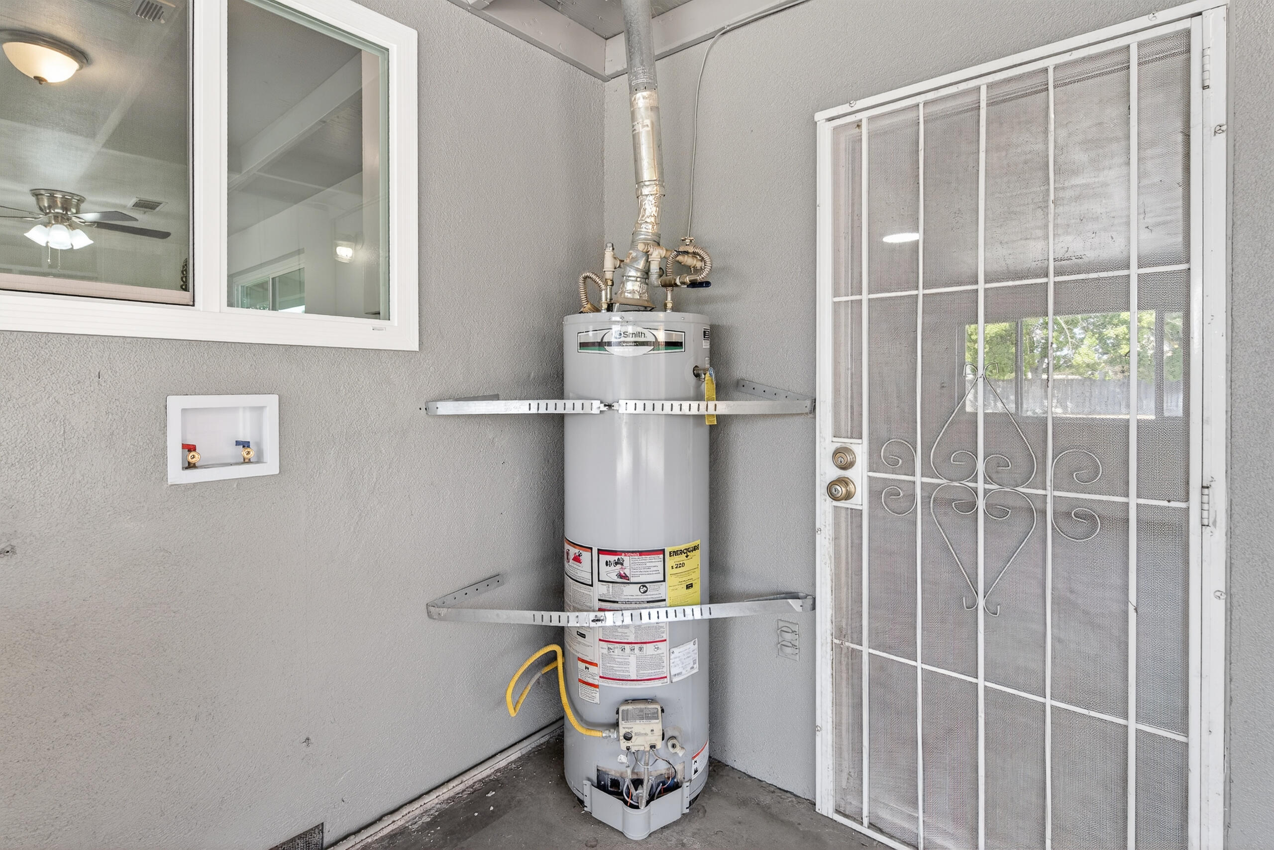 1119 W Dove Dr, Visalia, CA 93291