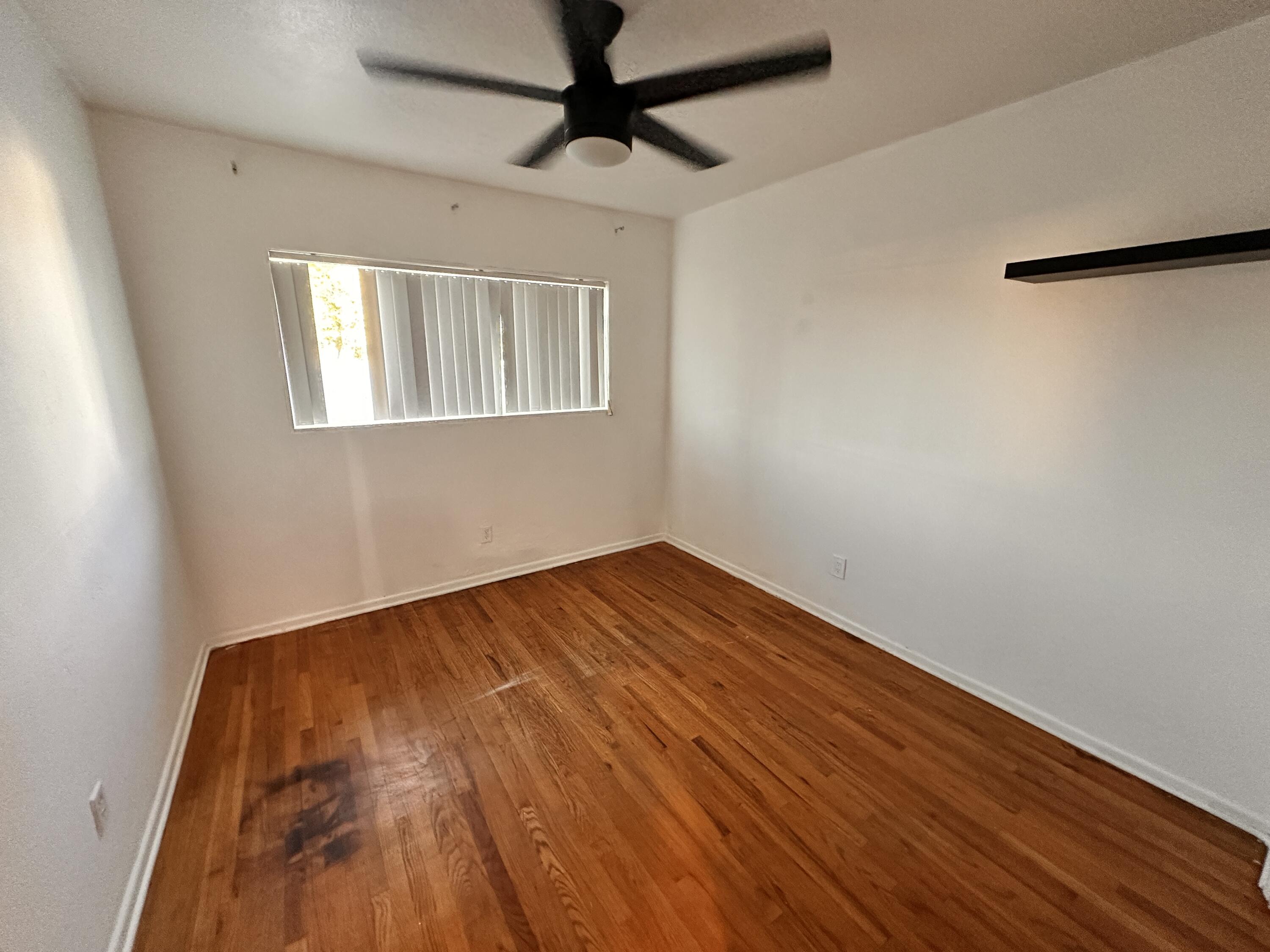 1008 Paloma St, Bakersfield, CA 93304