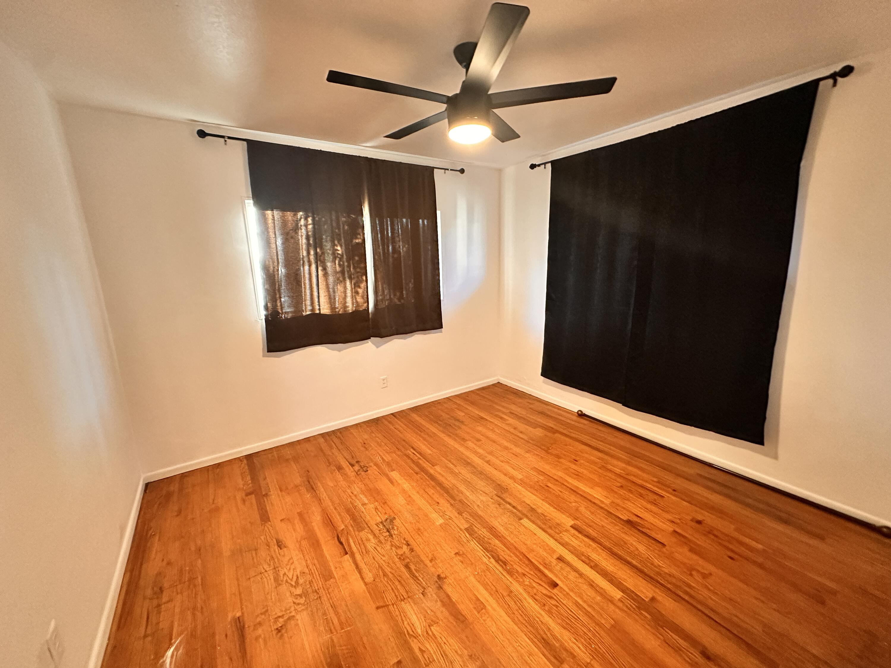 1008 Paloma St, Bakersfield, CA 93304