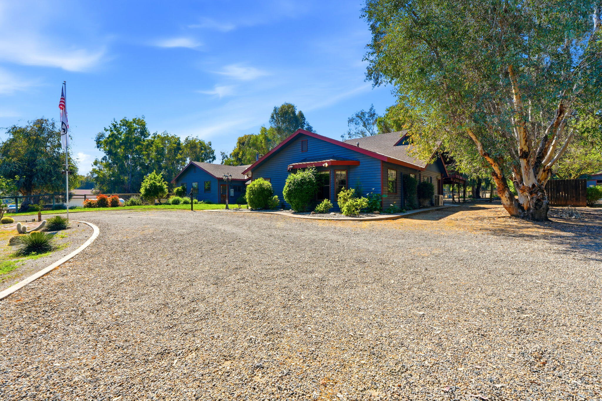 31153 Palm Dr, Exeter, CA 93221