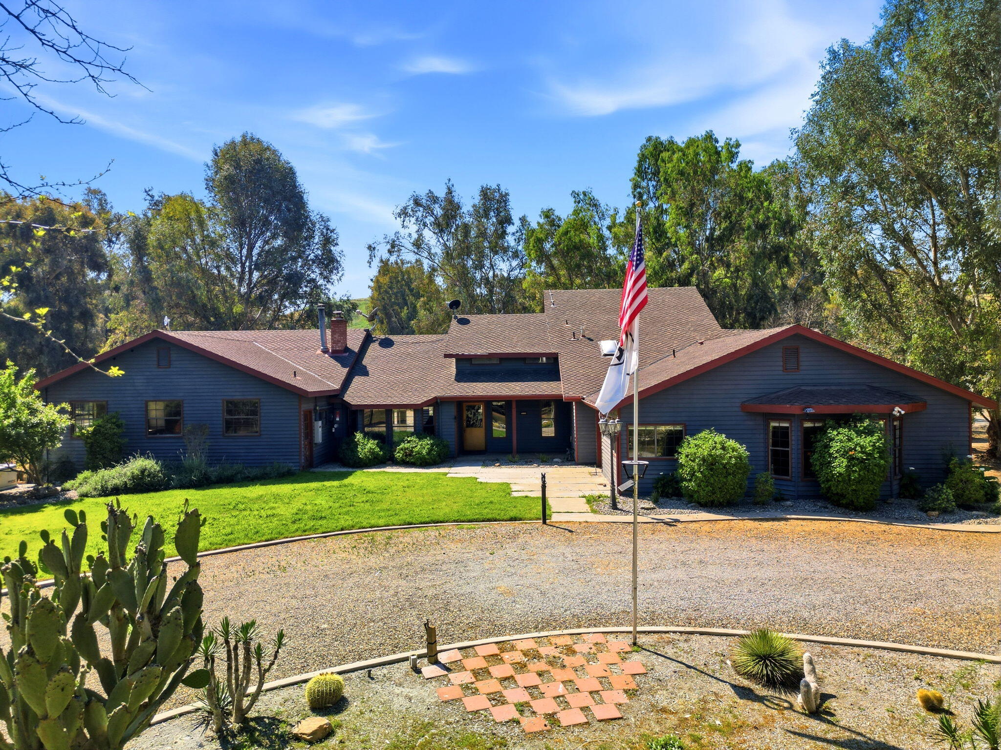 31153 Palm Dr, Exeter, CA 93221