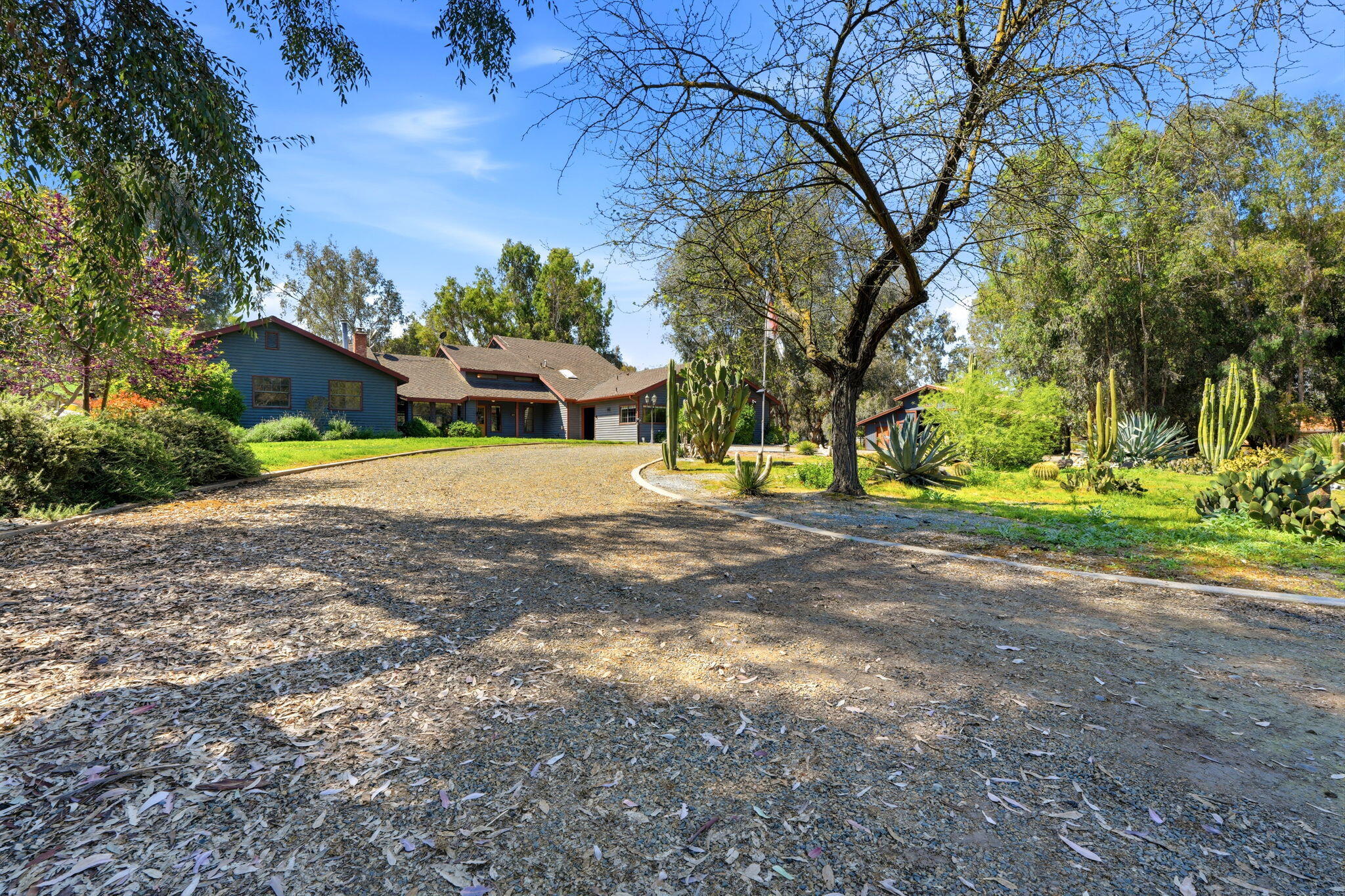 31153 Palm Dr, Exeter, CA 93221