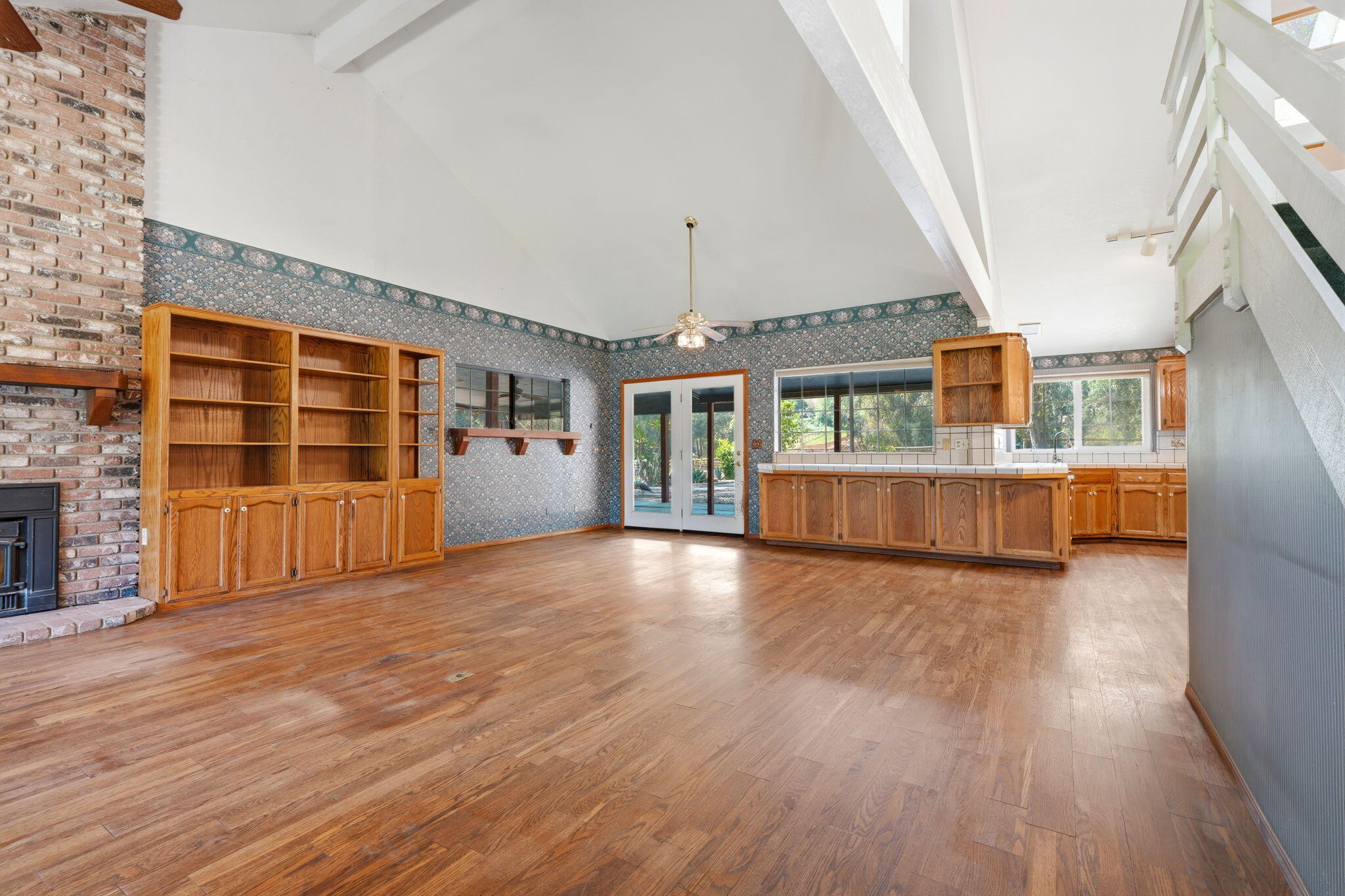 31153 Palm Dr, Exeter, CA 93221