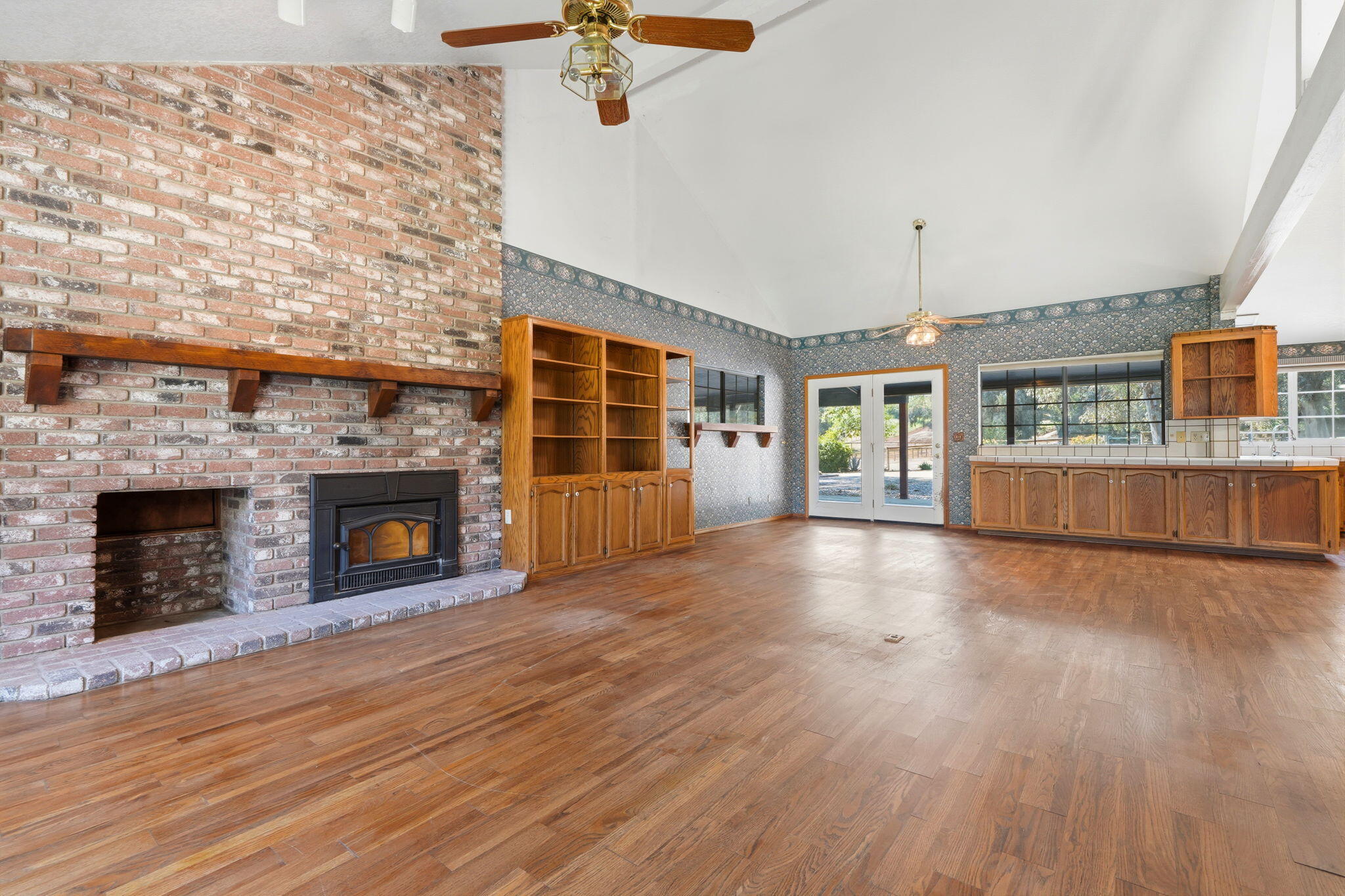 31153 Palm Dr, Exeter, CA 93221