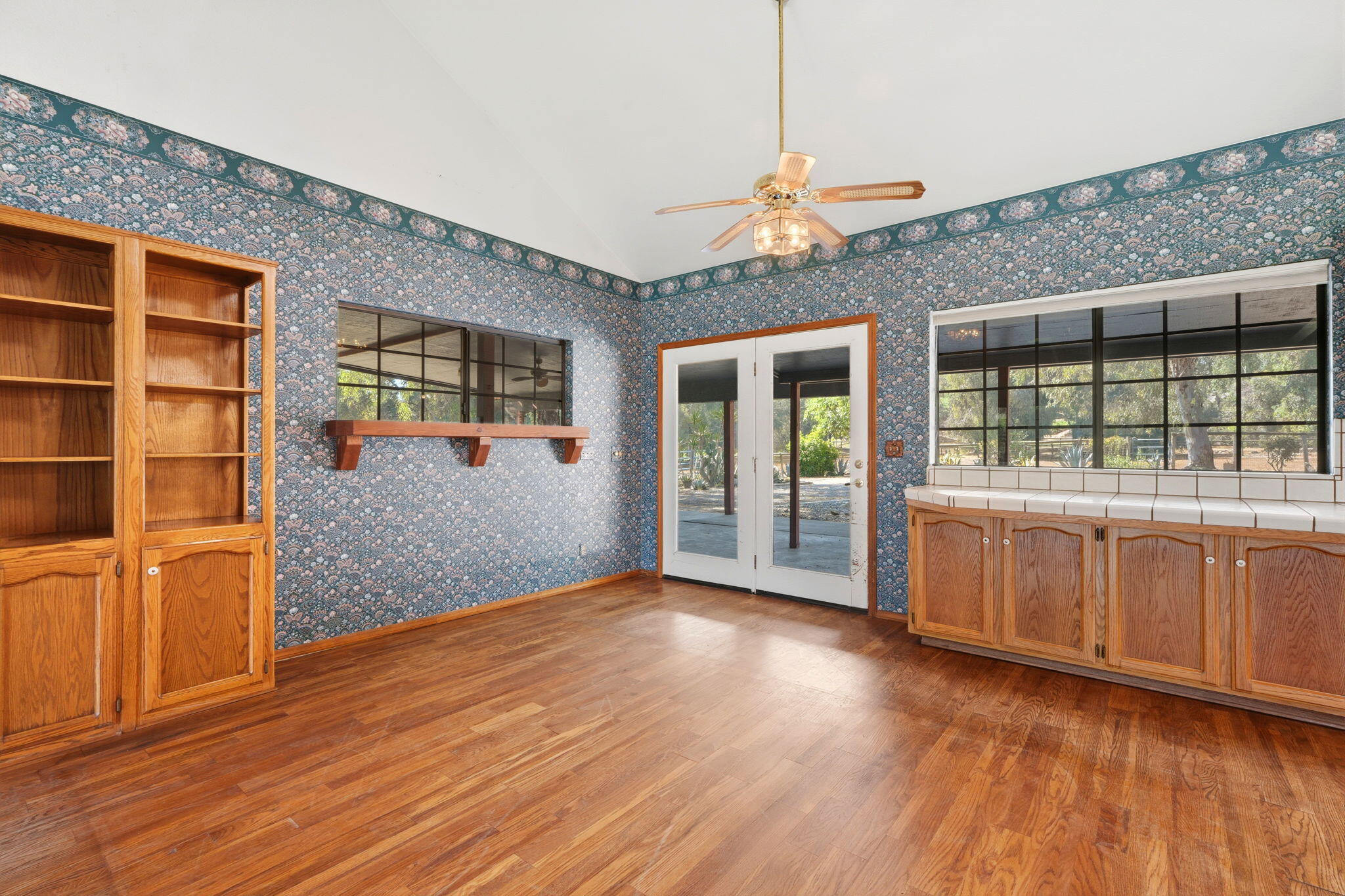 31153 Palm Dr, Exeter, CA 93221