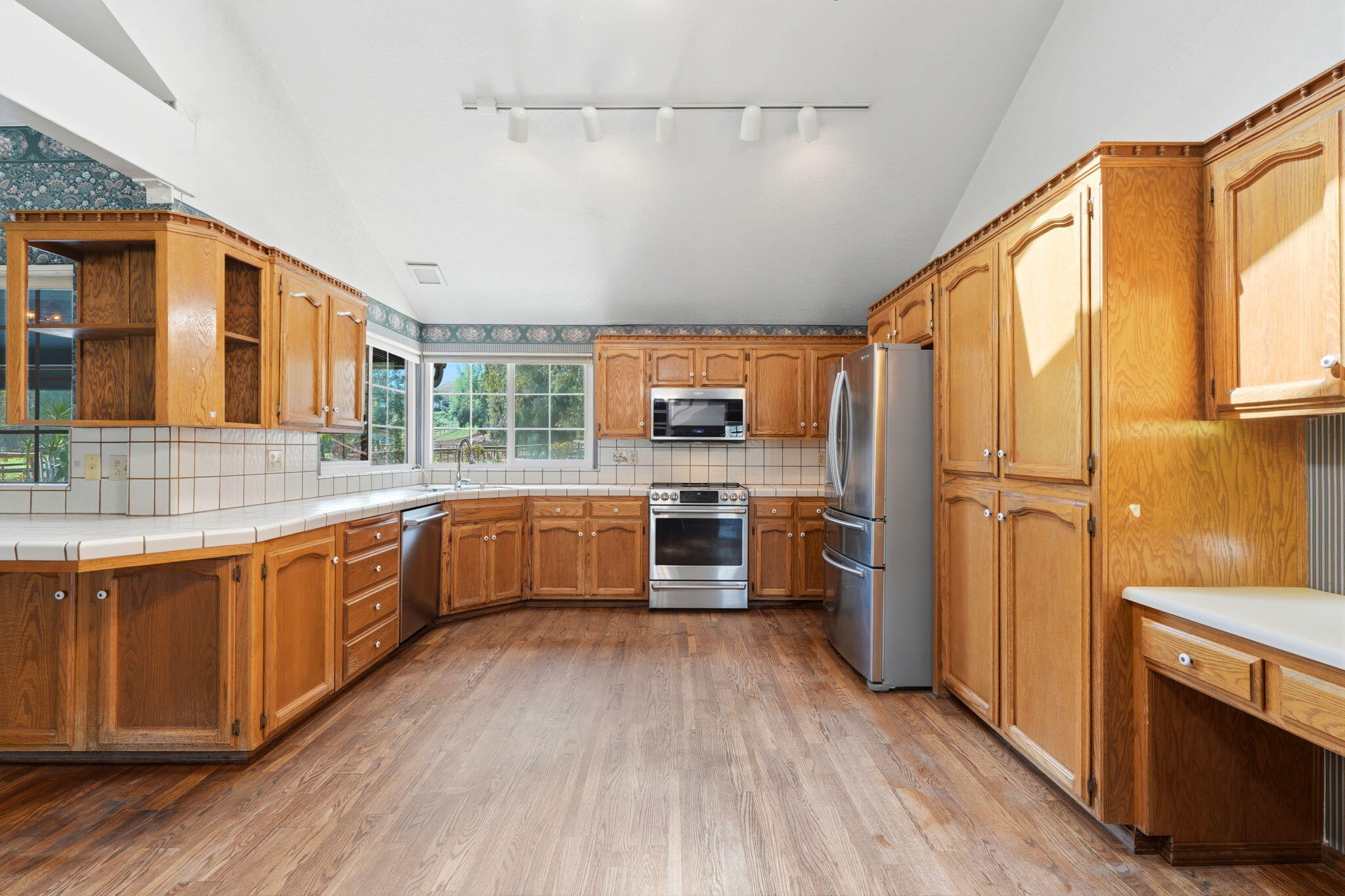 31153 Palm Dr, Exeter, CA 93221