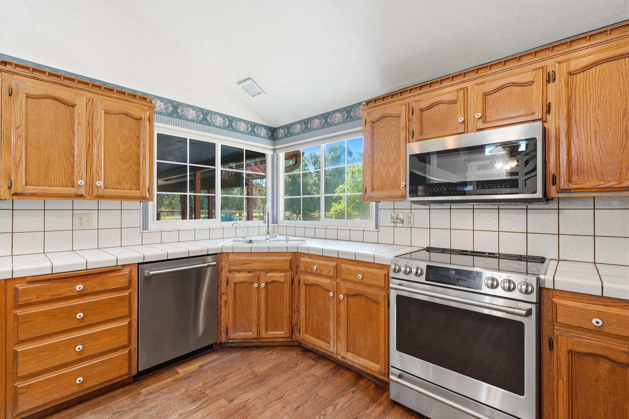 31153 Palm Dr, Exeter, CA 93221