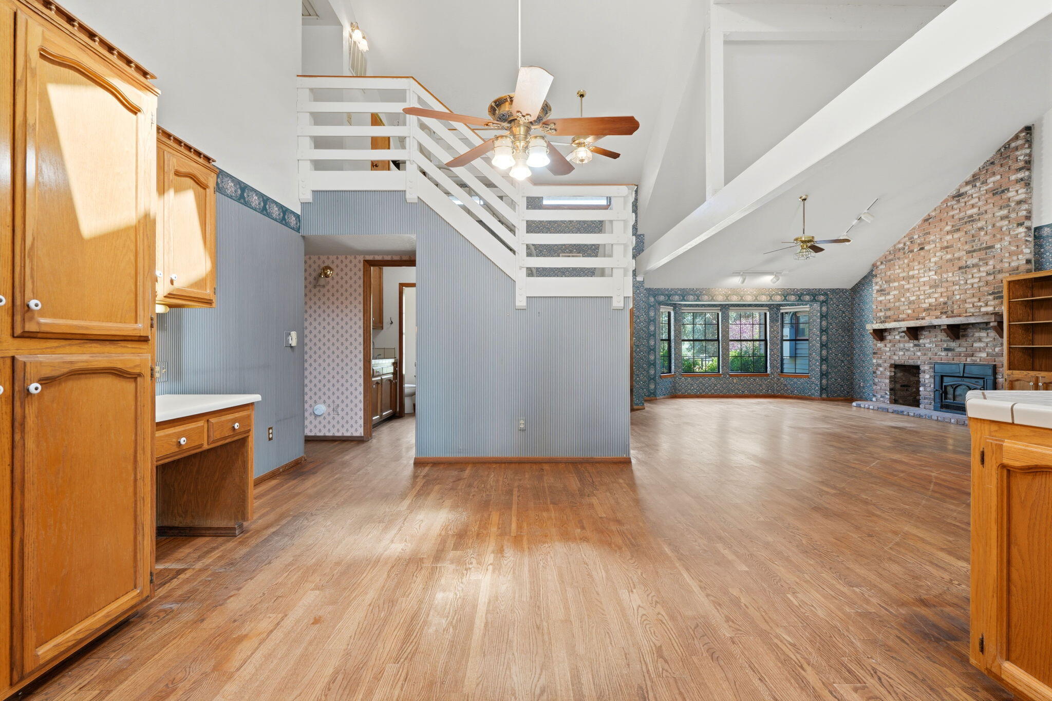 31153 Palm Dr, Exeter, CA 93221