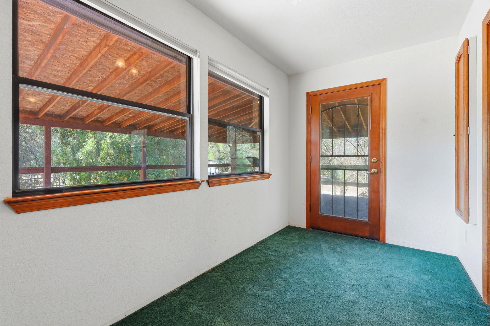 31153 Palm Dr, Exeter, CA 93221