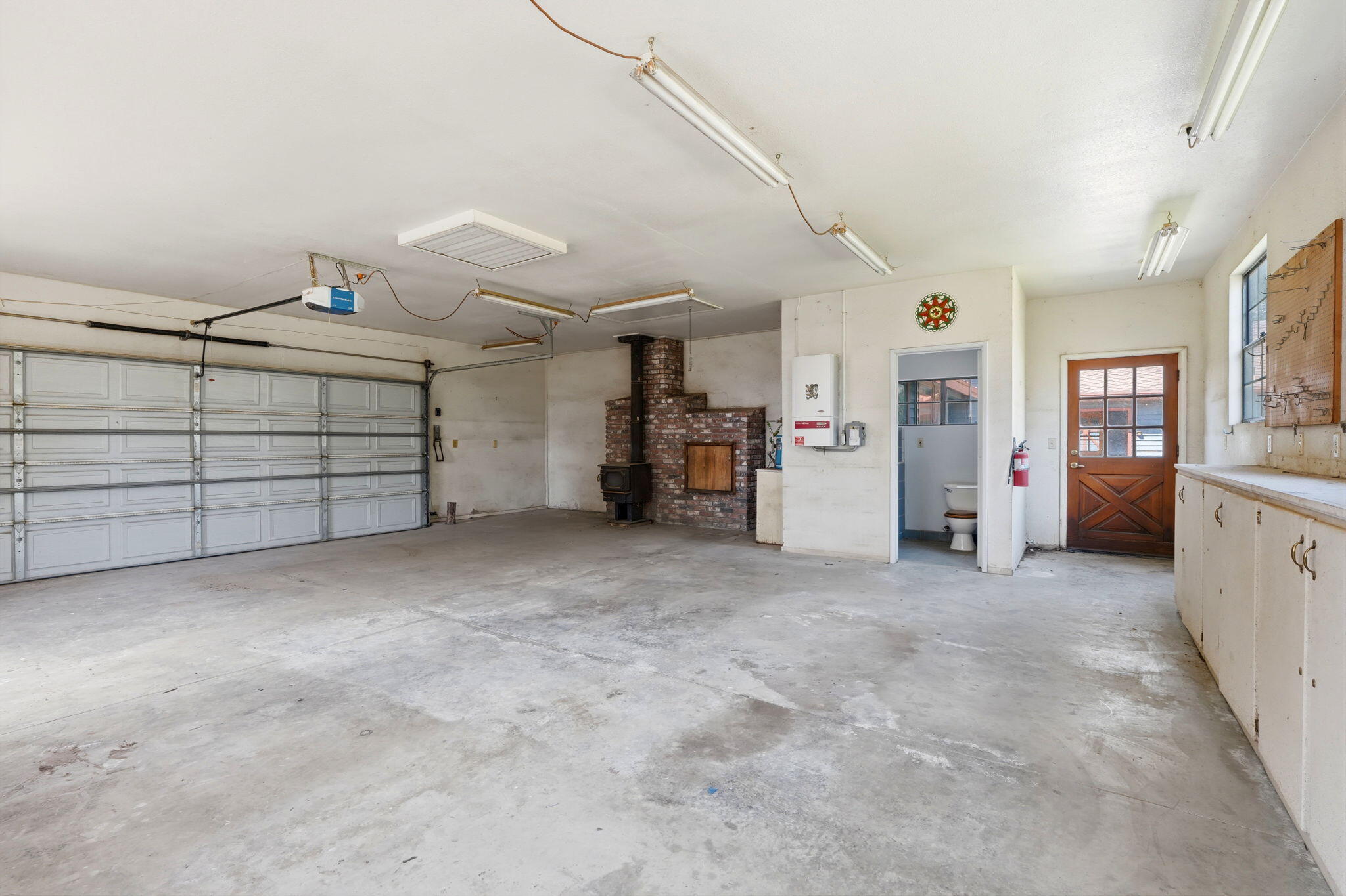 31153 Palm Dr, Exeter, CA 93221