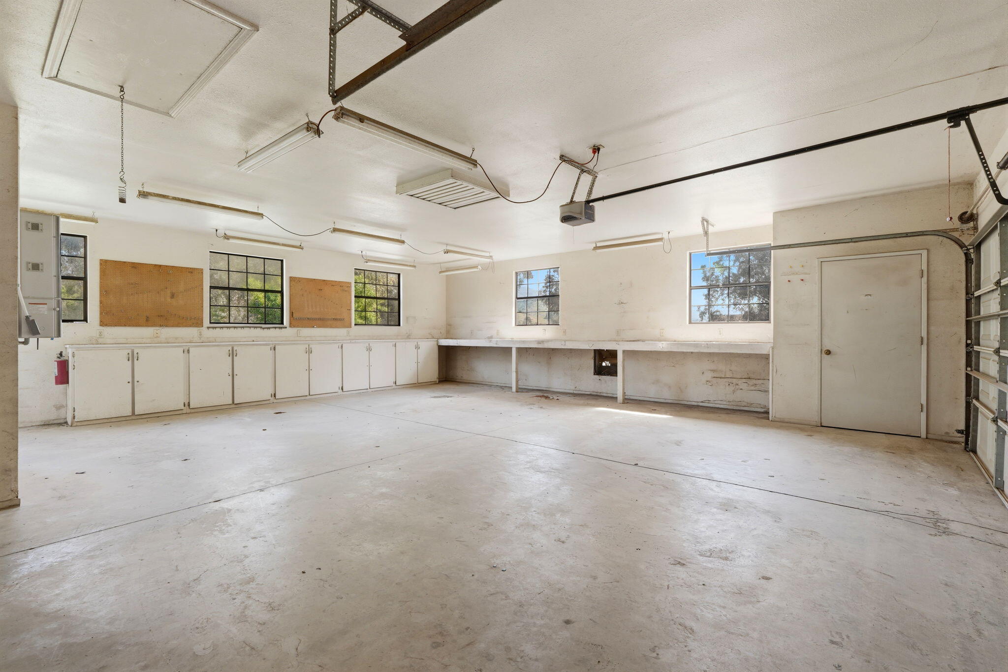 31153 Palm Dr, Exeter, CA 93221