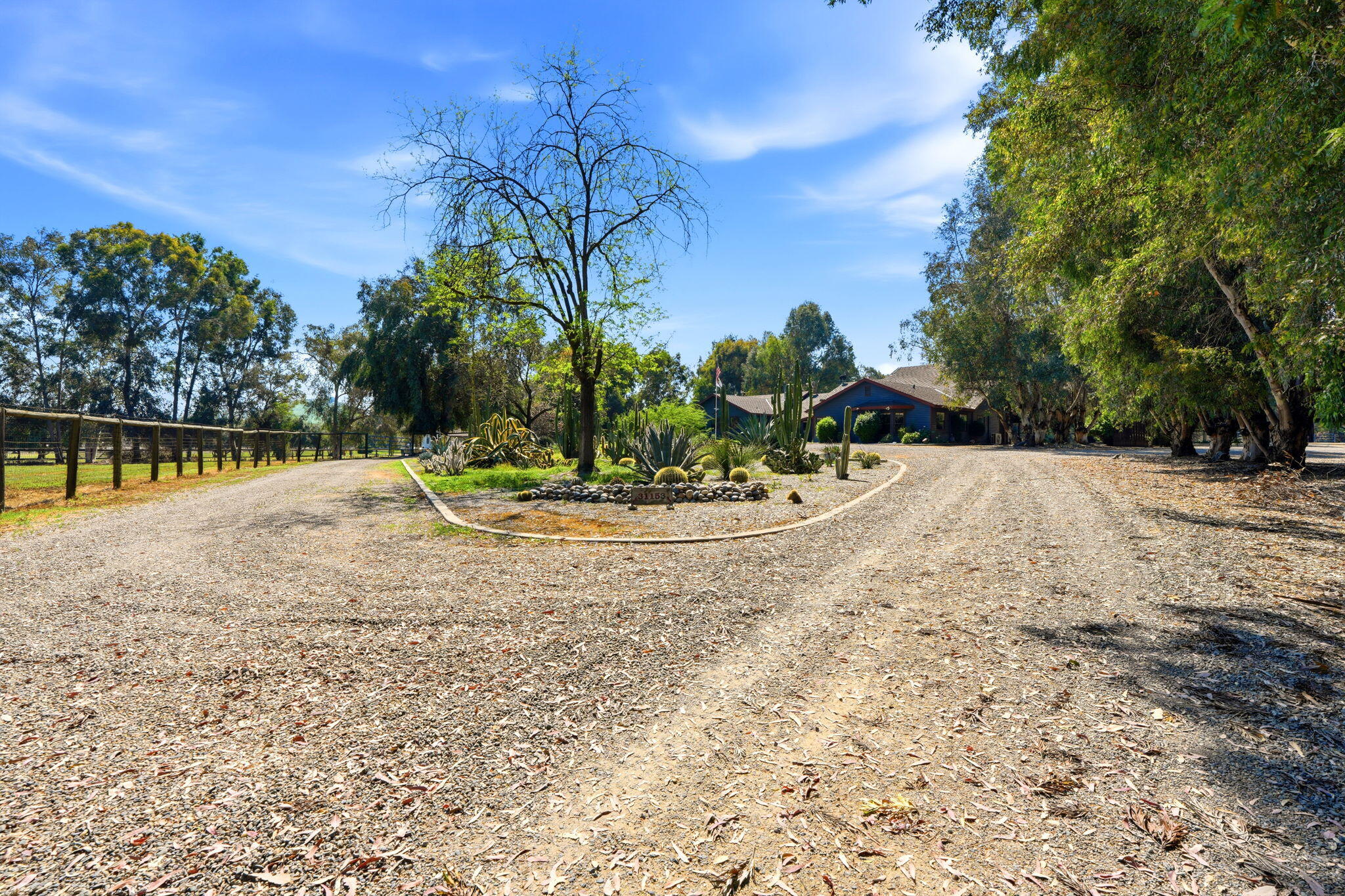 31153 Palm Dr, Exeter, CA 93221