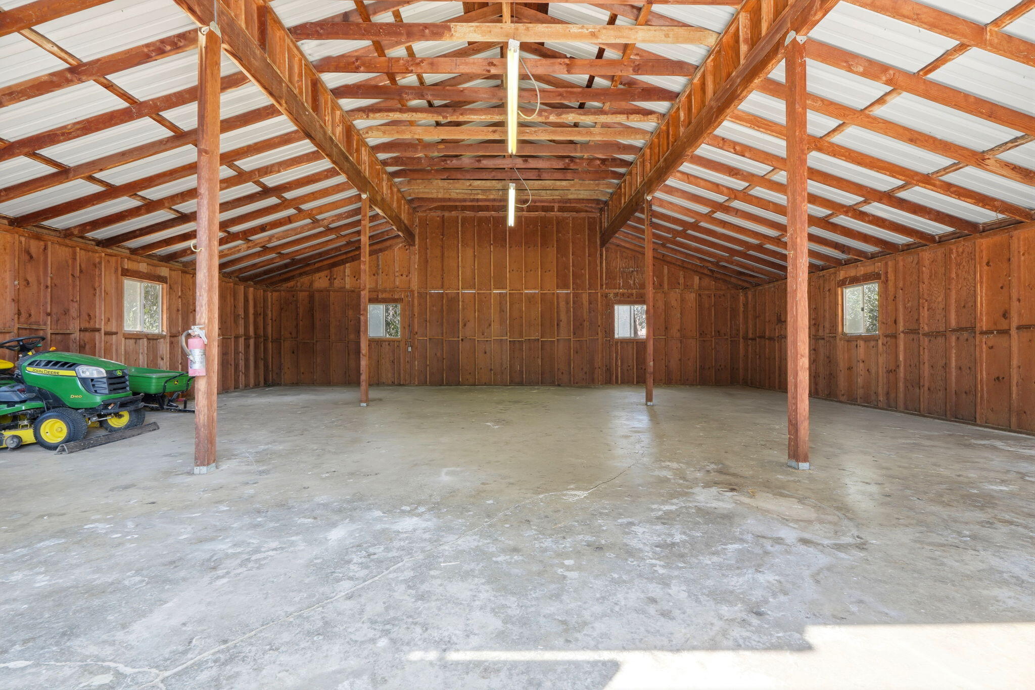 31153 Palm Dr, Exeter, CA 93221