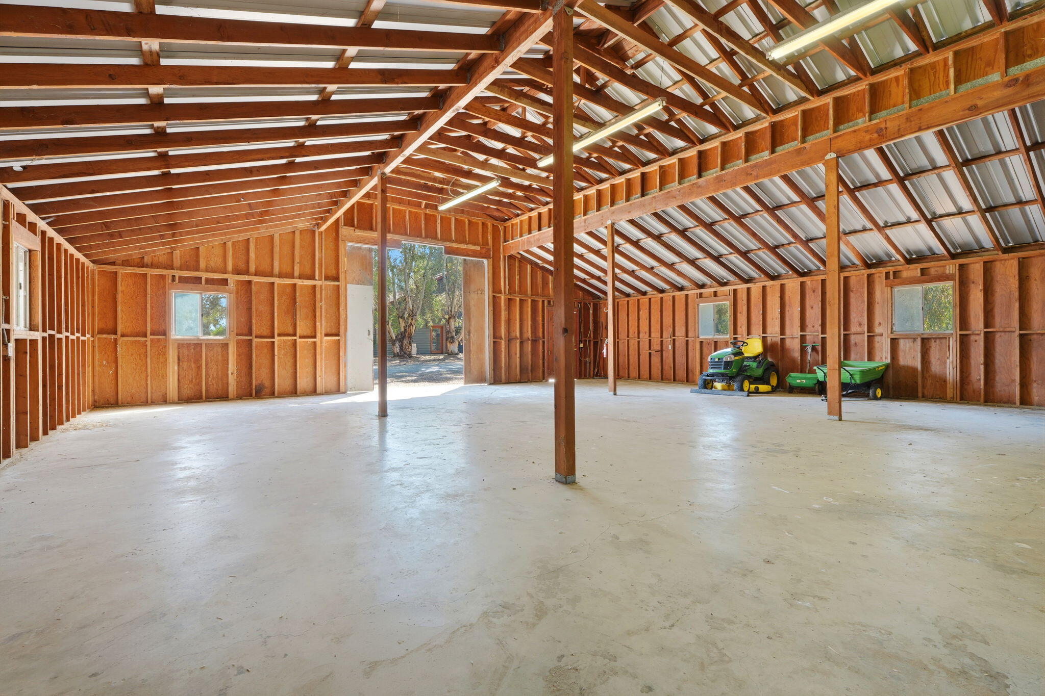 31153 Palm Dr, Exeter, CA 93221