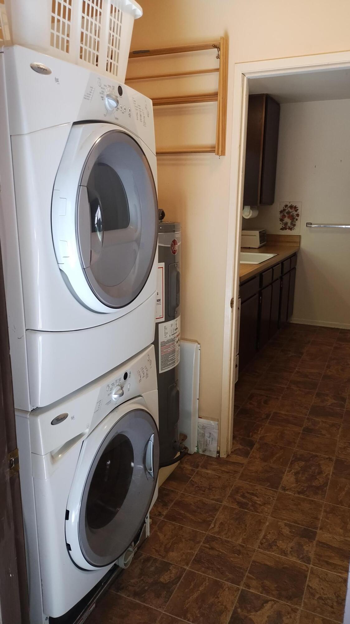 54706 Cedar Dr, Sequoia Crest, CA 93265