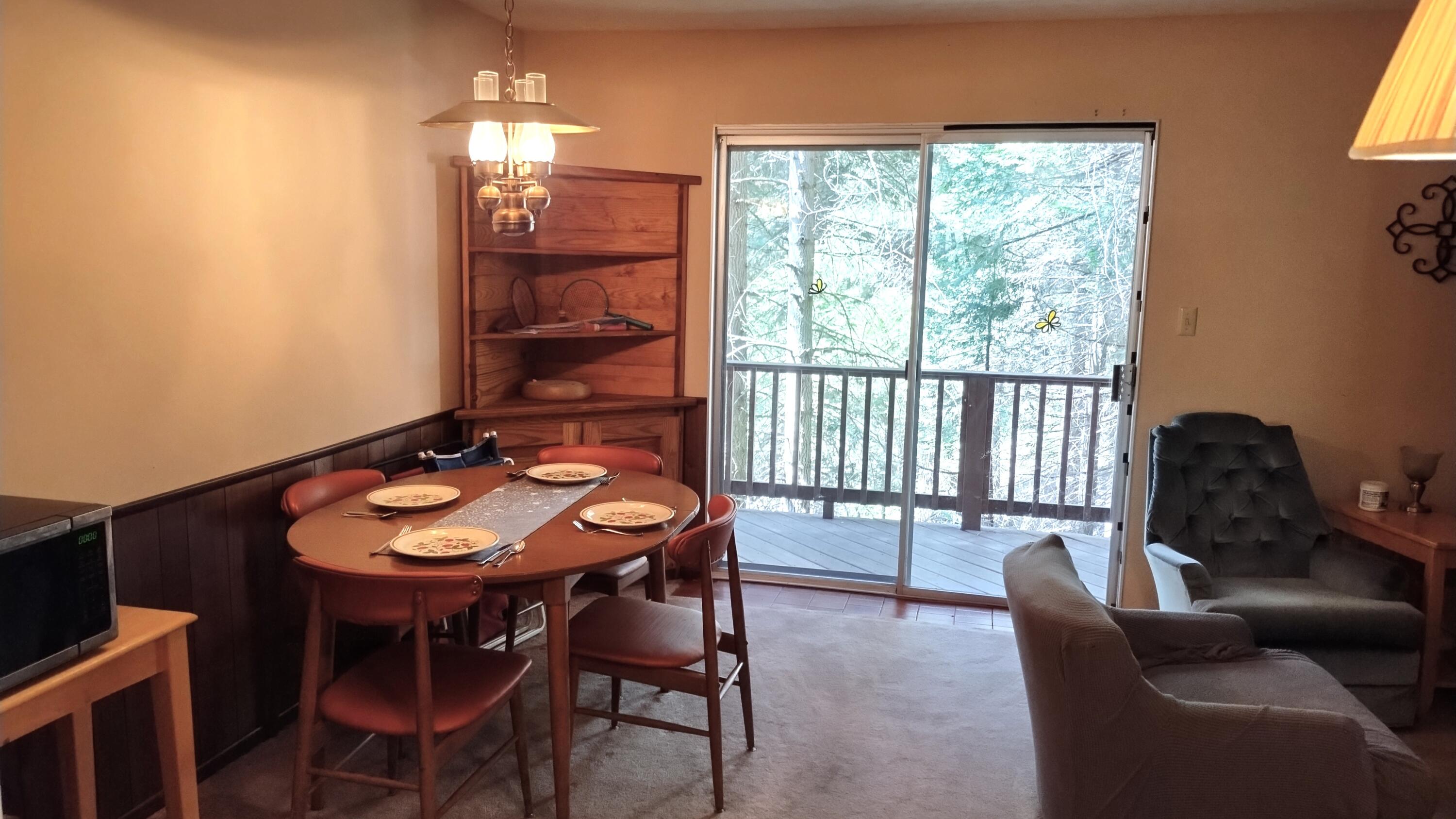 54706 Cedar Dr, Sequoia Crest, CA 93265