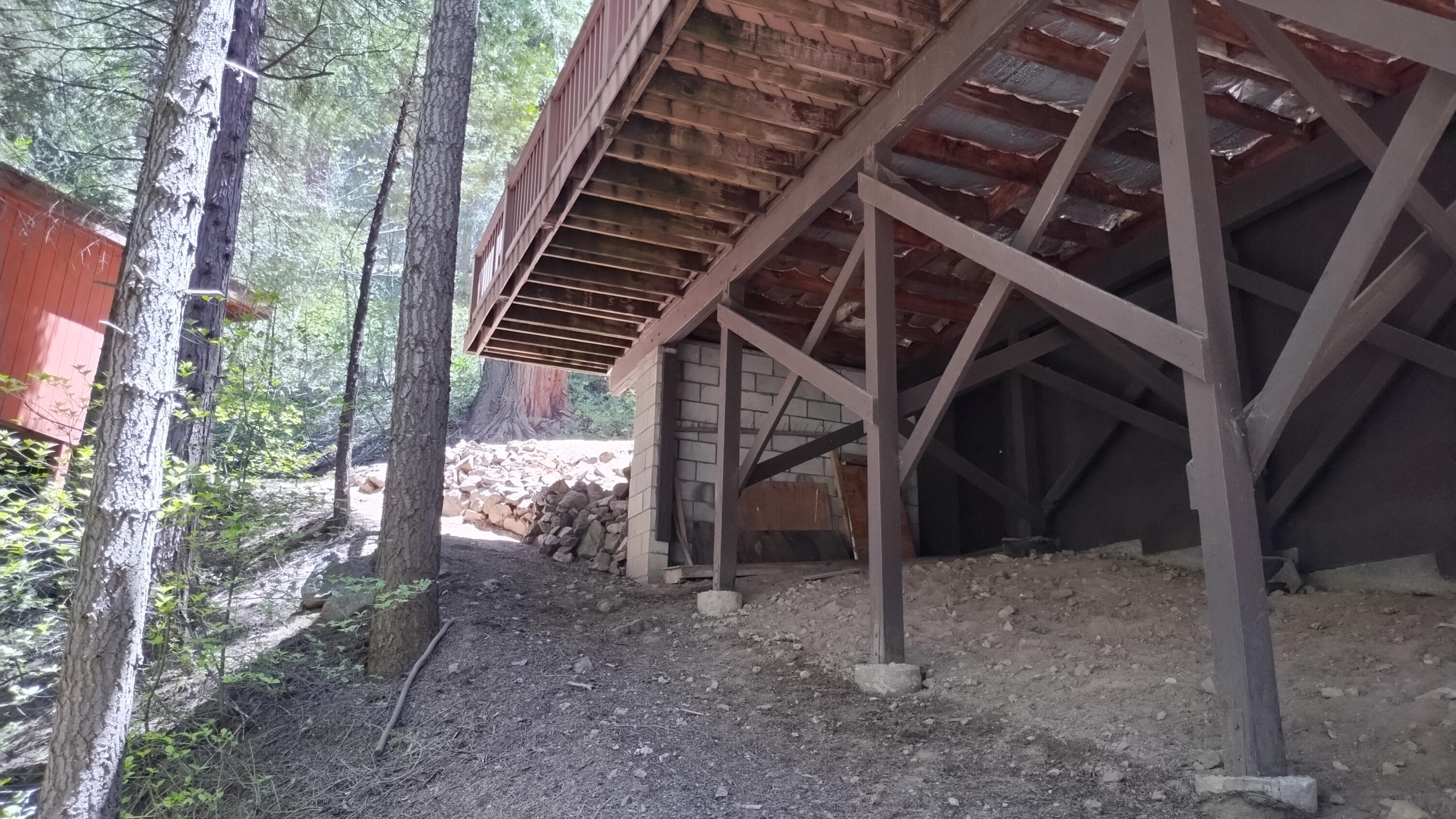 54706 Cedar Dr, Sequoia Crest, CA 93265