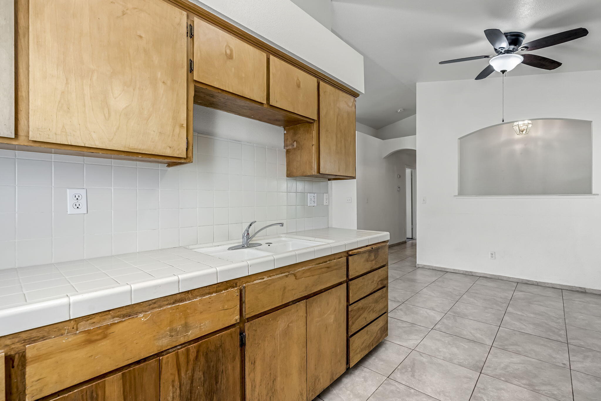 1176 Seneca Dr, Madera, CA 93637