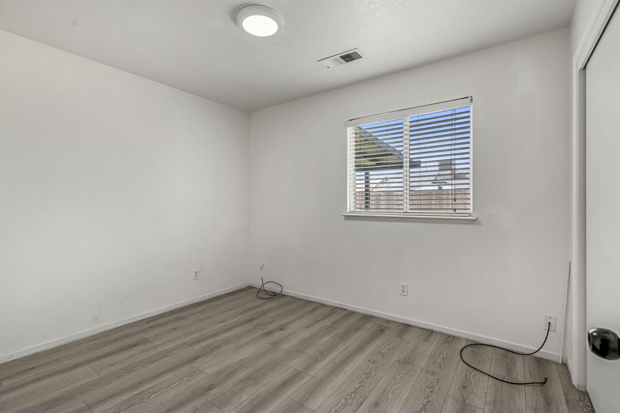 1176 Seneca Dr, Madera, CA 93637