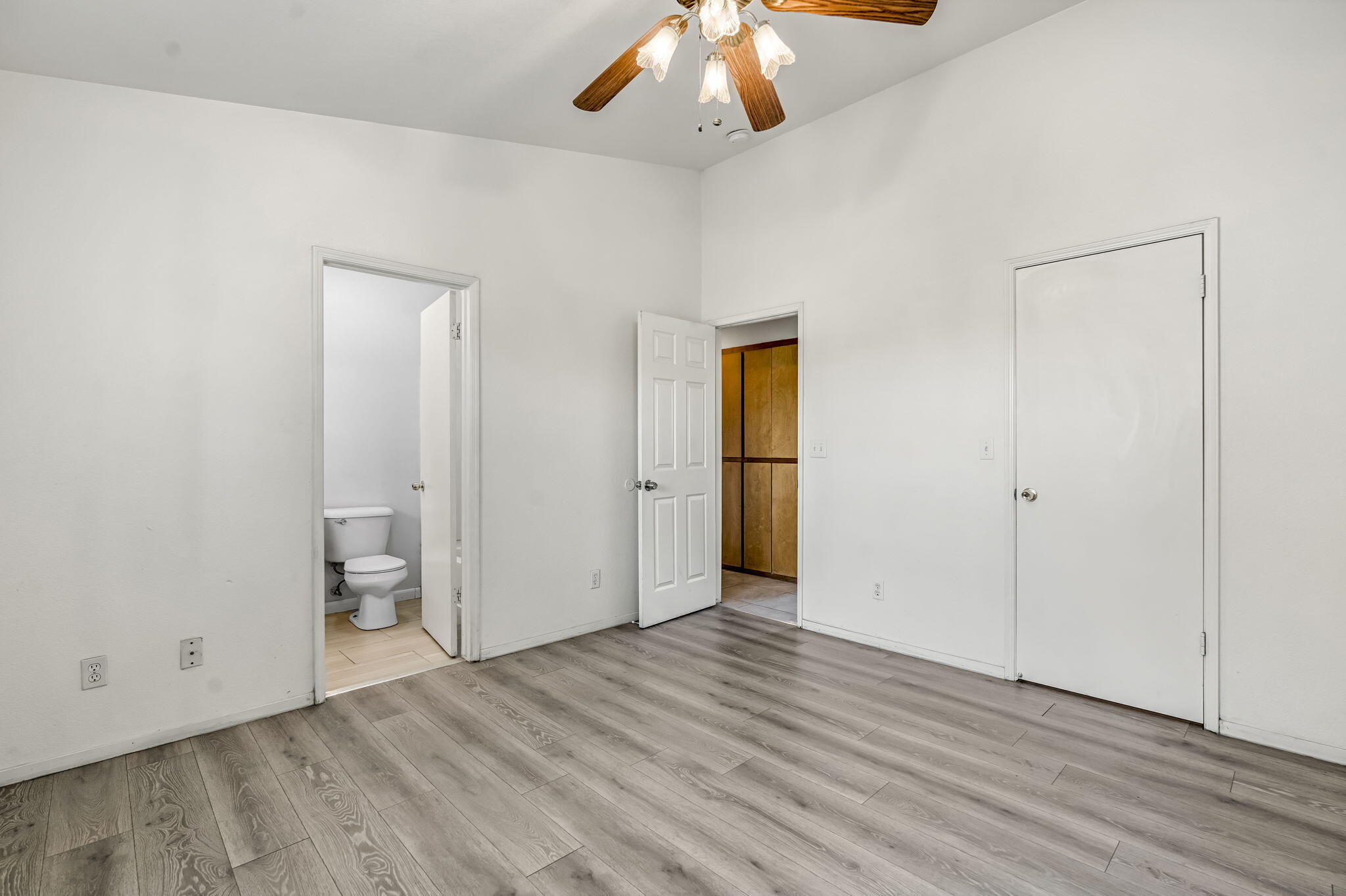 1176 Seneca Dr, Madera, CA 93637