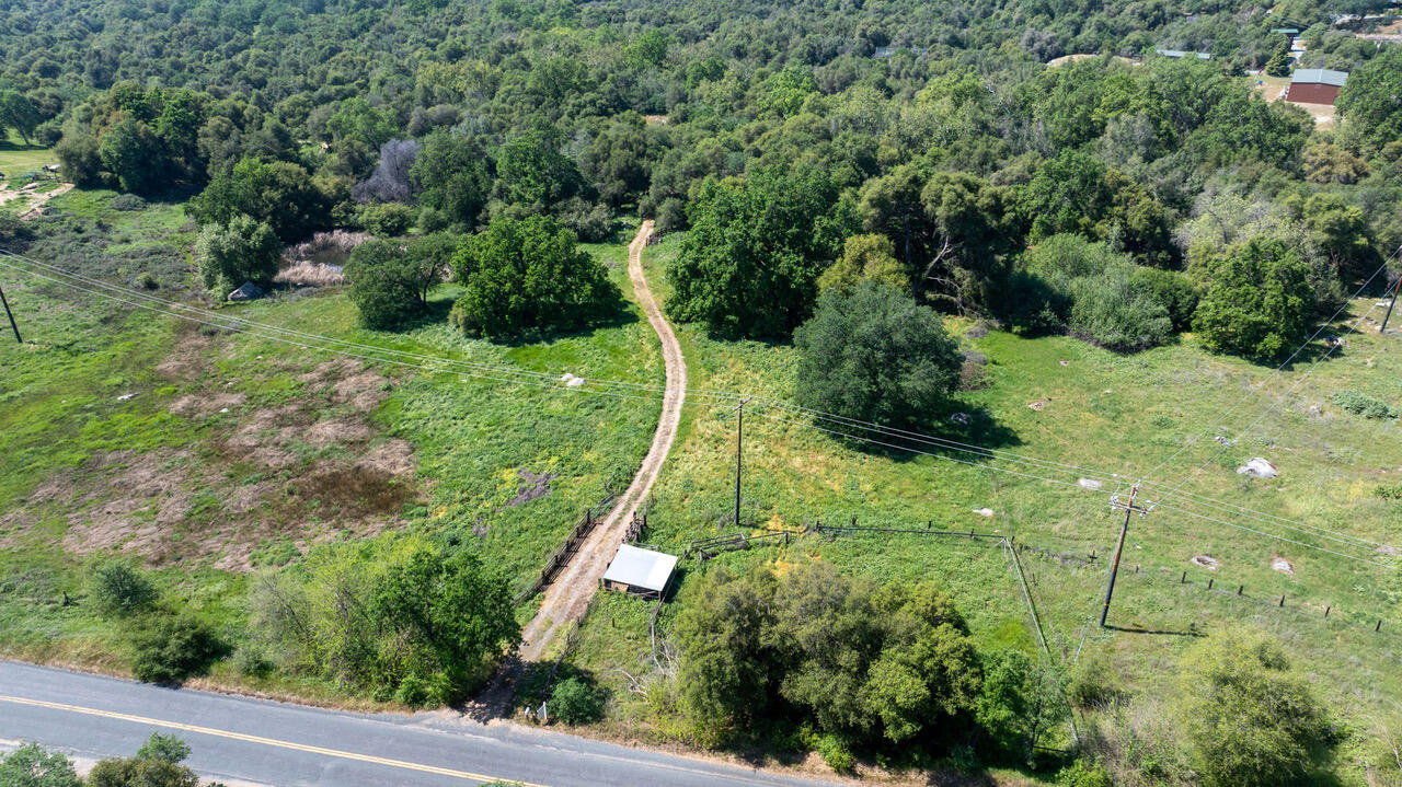 43666 Balch Park Rd, Springville, CA 93265