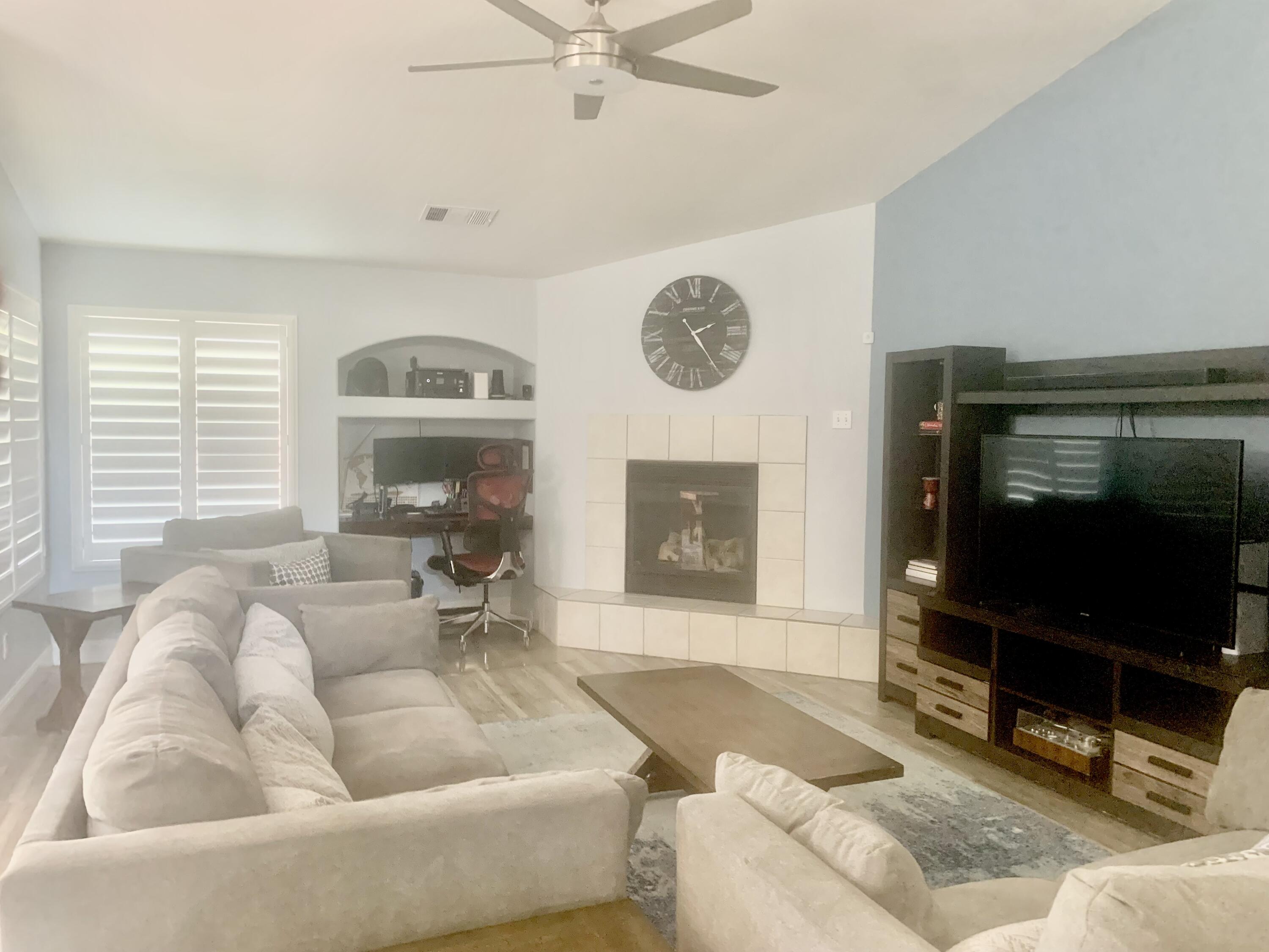 2634 W Modoc Ct, Visalia, CA 93291