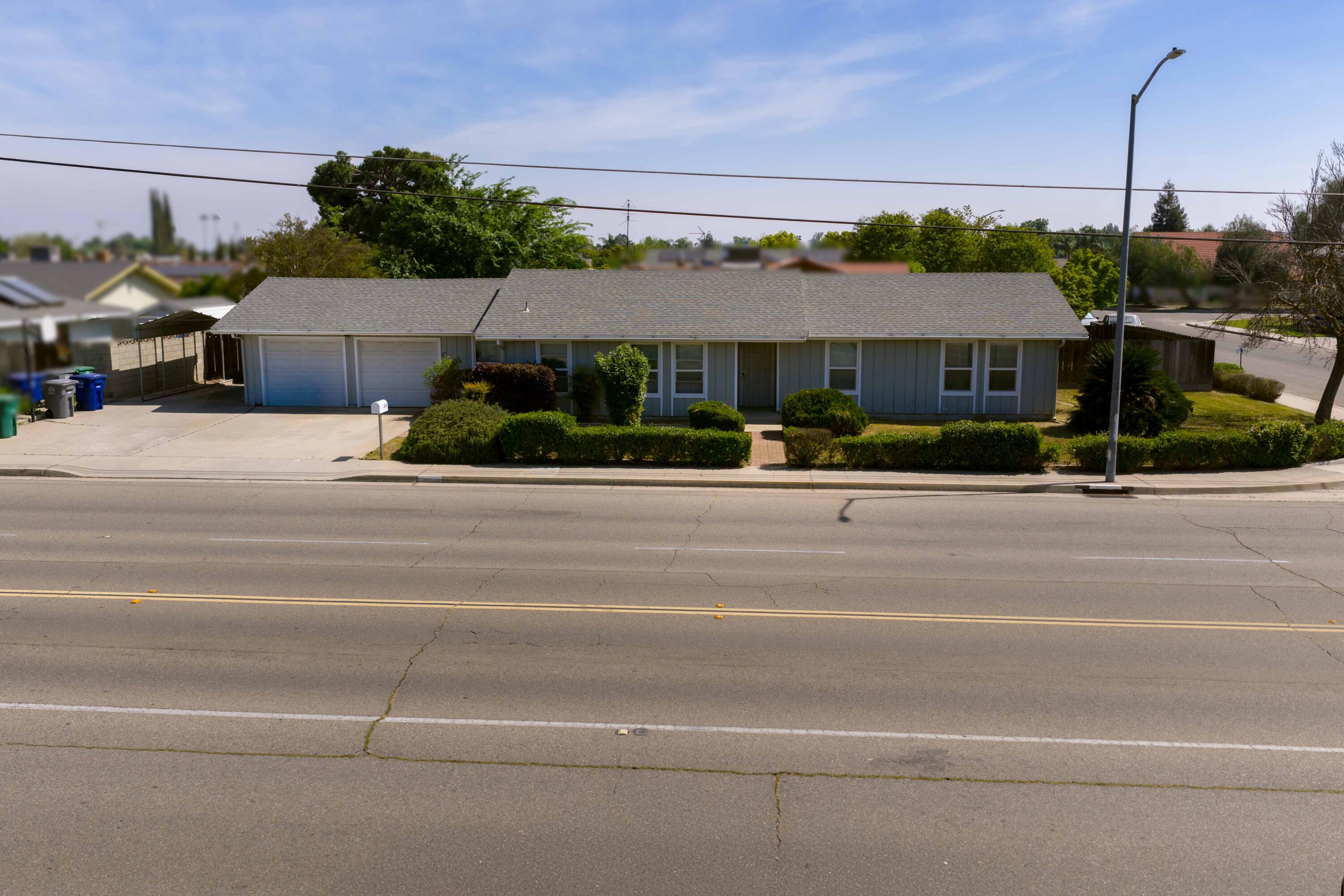 3654 Thompson Ave, Selma, CA 93662