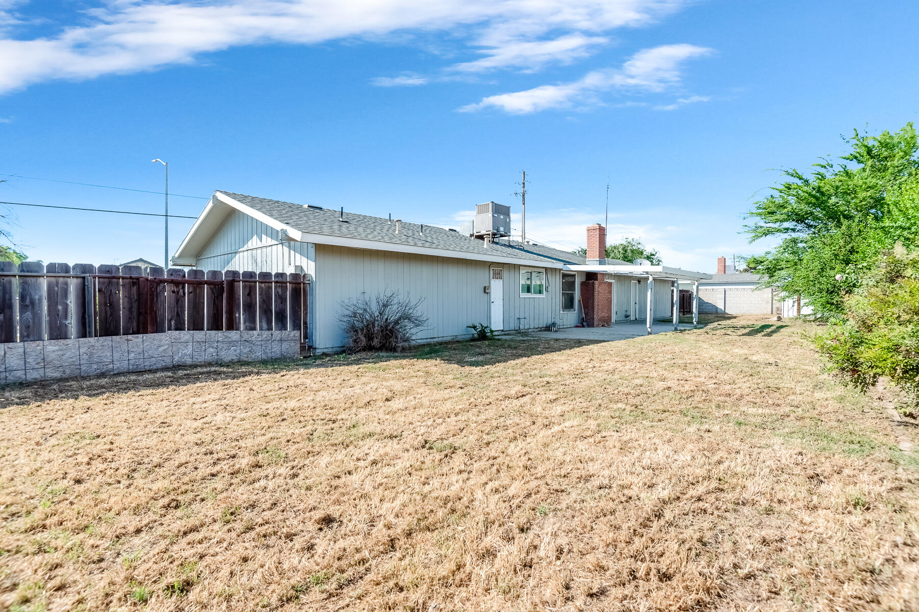 3654 Thompson Ave, Selma, CA 93662