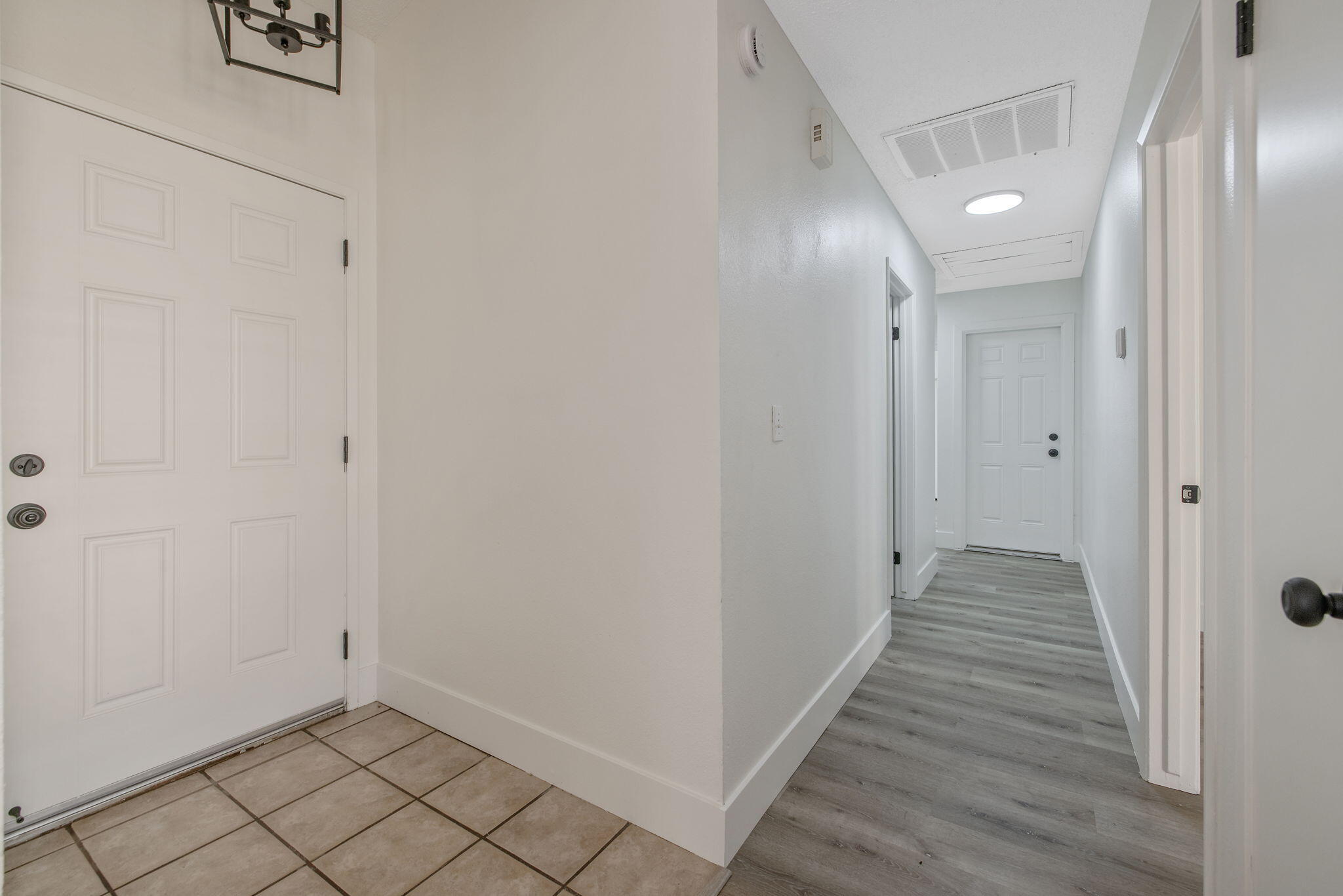 2238 N Gowdy St, Visalia, CA 93292