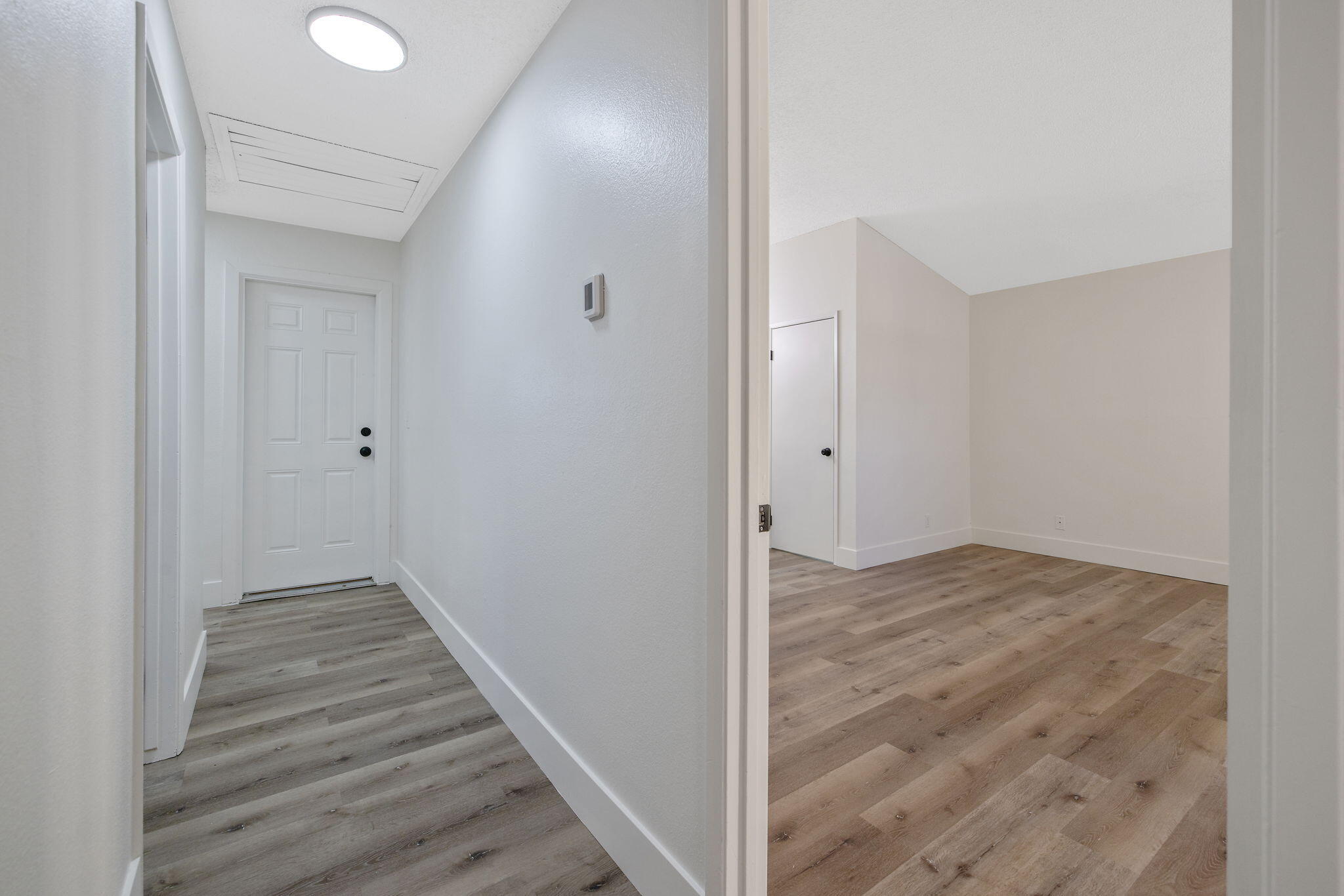 2238 N Gowdy St, Visalia, CA 93292