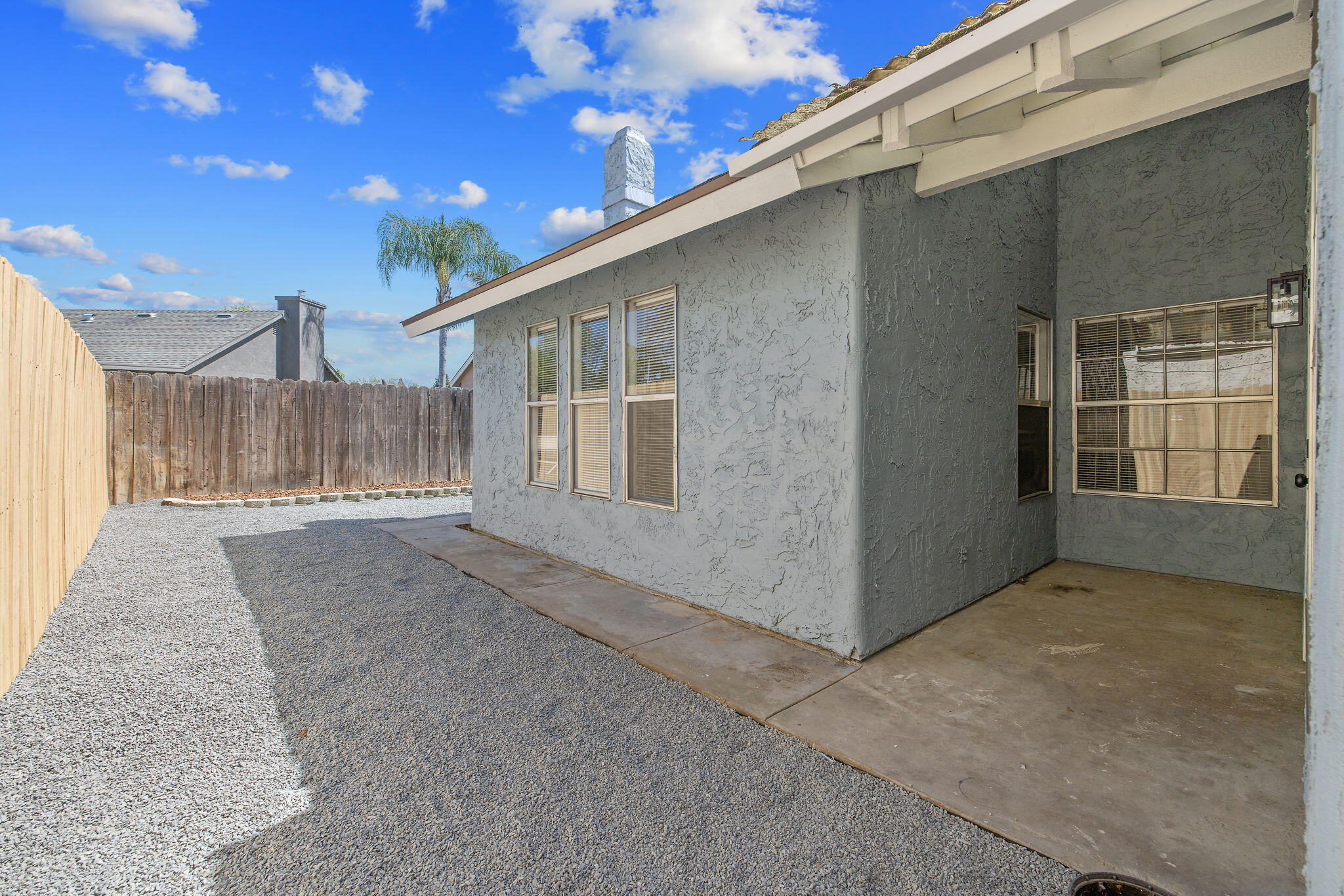 2238 N Gowdy St, Visalia, CA 93292