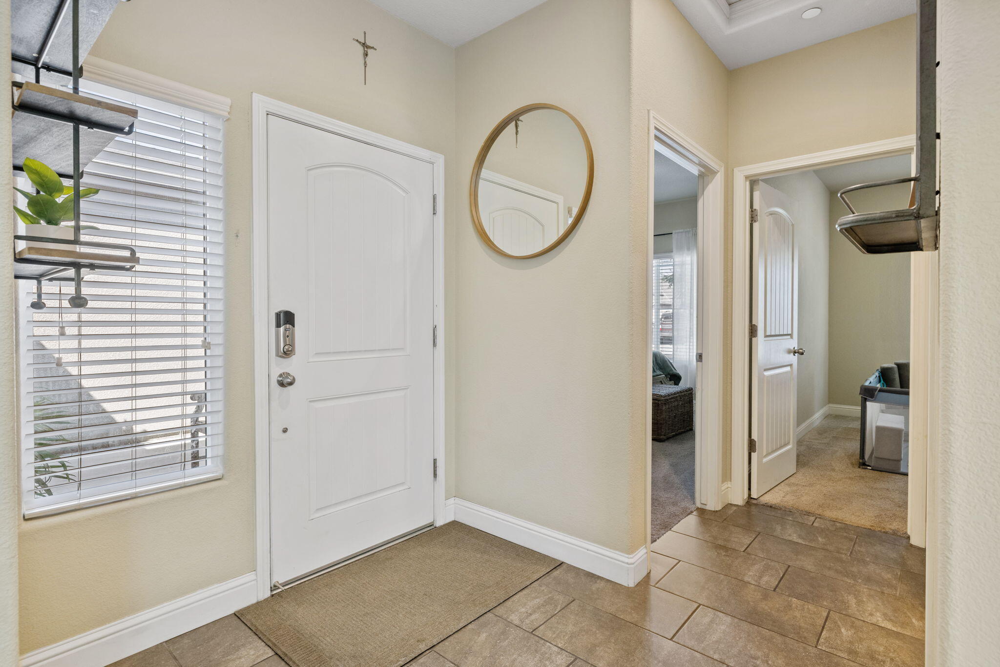 3723 W Vine Ave, Visalia, CA 93291