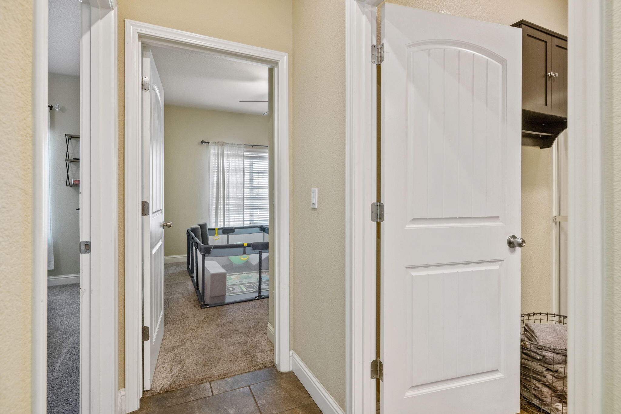 3723 W Vine Ave, Visalia, CA 93291