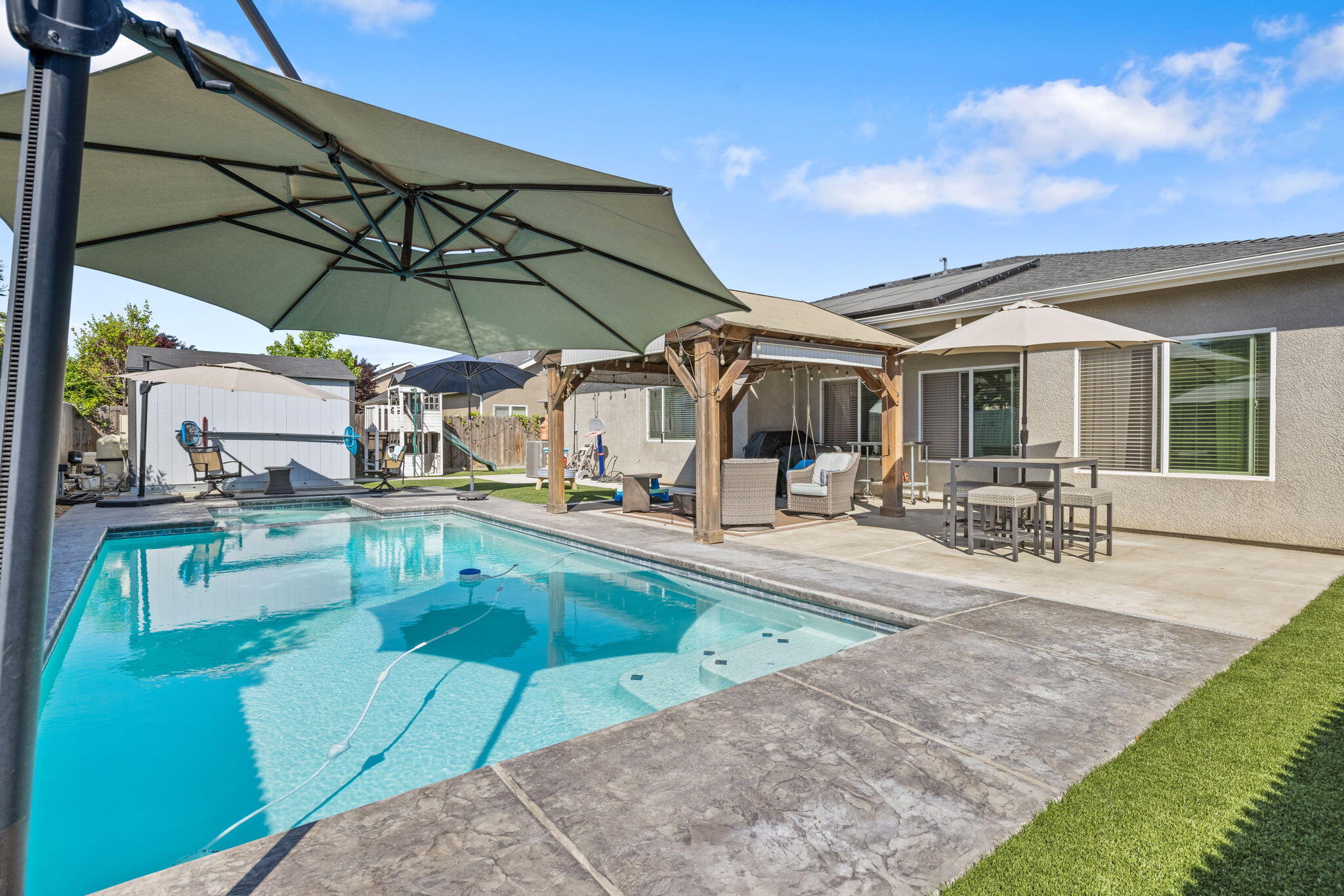 3723 W Vine Ave, Visalia, CA 93291