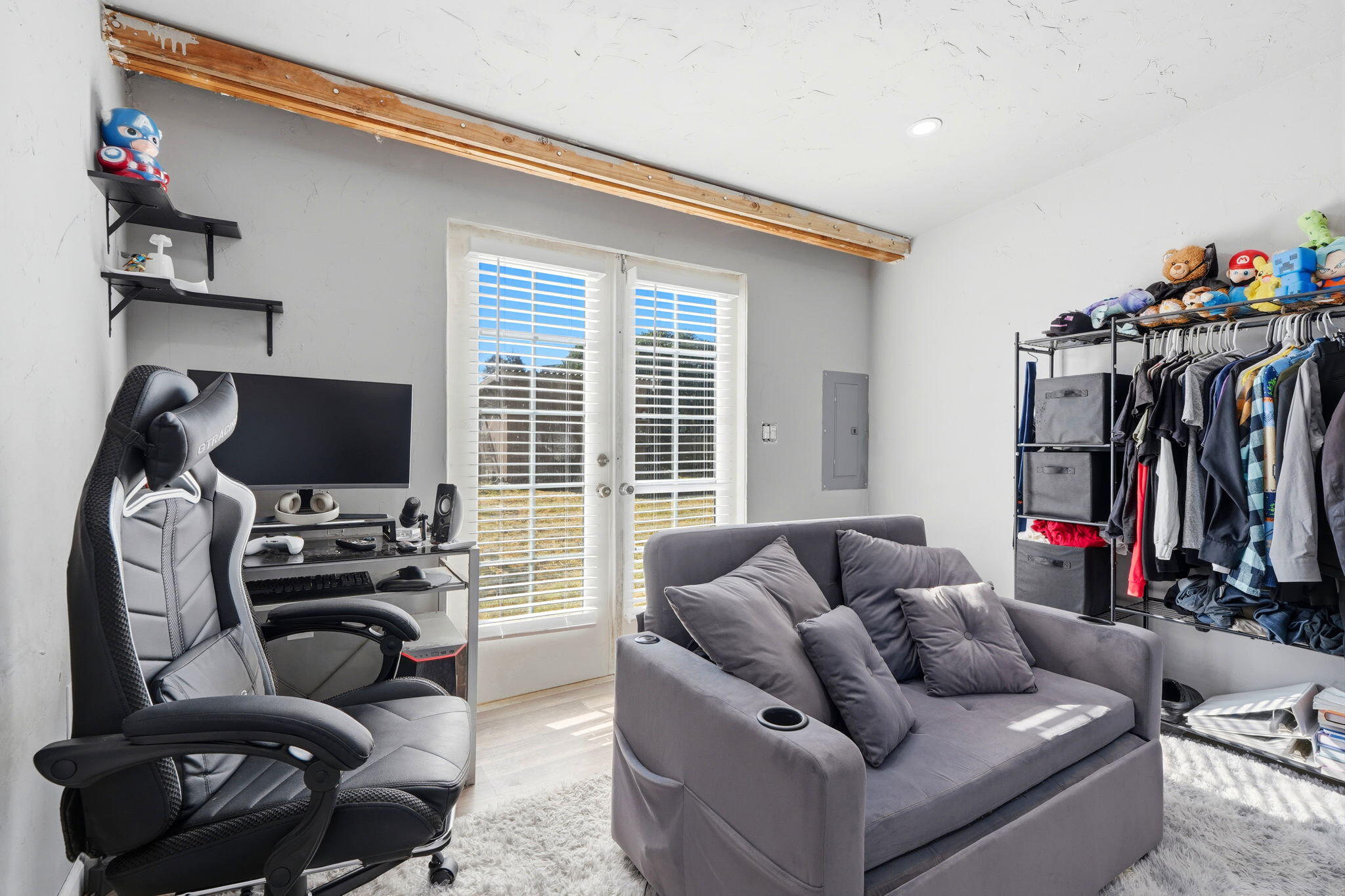 876 Cardoza, Tulare, CA 93274