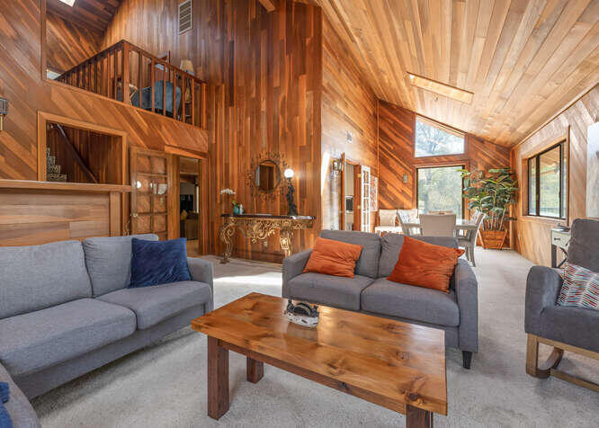 43812 S Fork Dr, Three Rivers, CA 93271