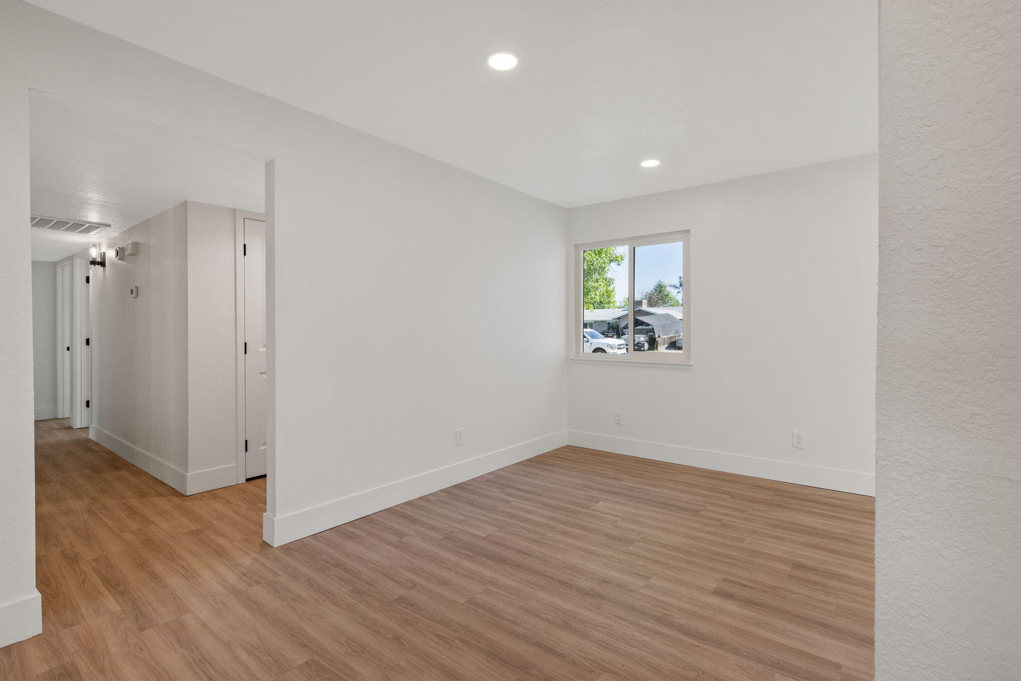 15882 Edmiston Ave, Ivanhoe, CA 93235